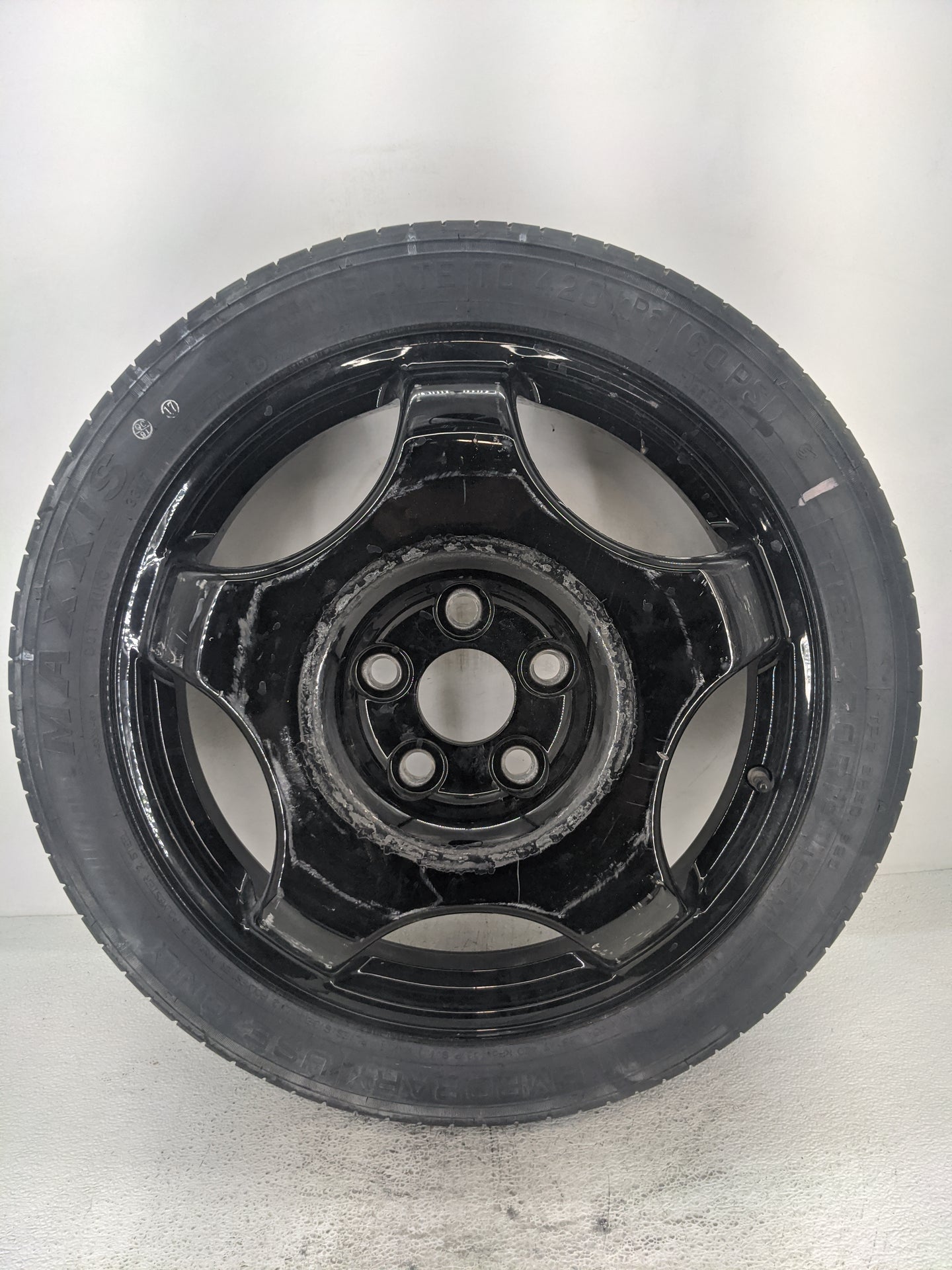 2015-2019 Cadillac Xts Spare Donut Tire Wheel Rim Oem - Oemusedautoparts1.com