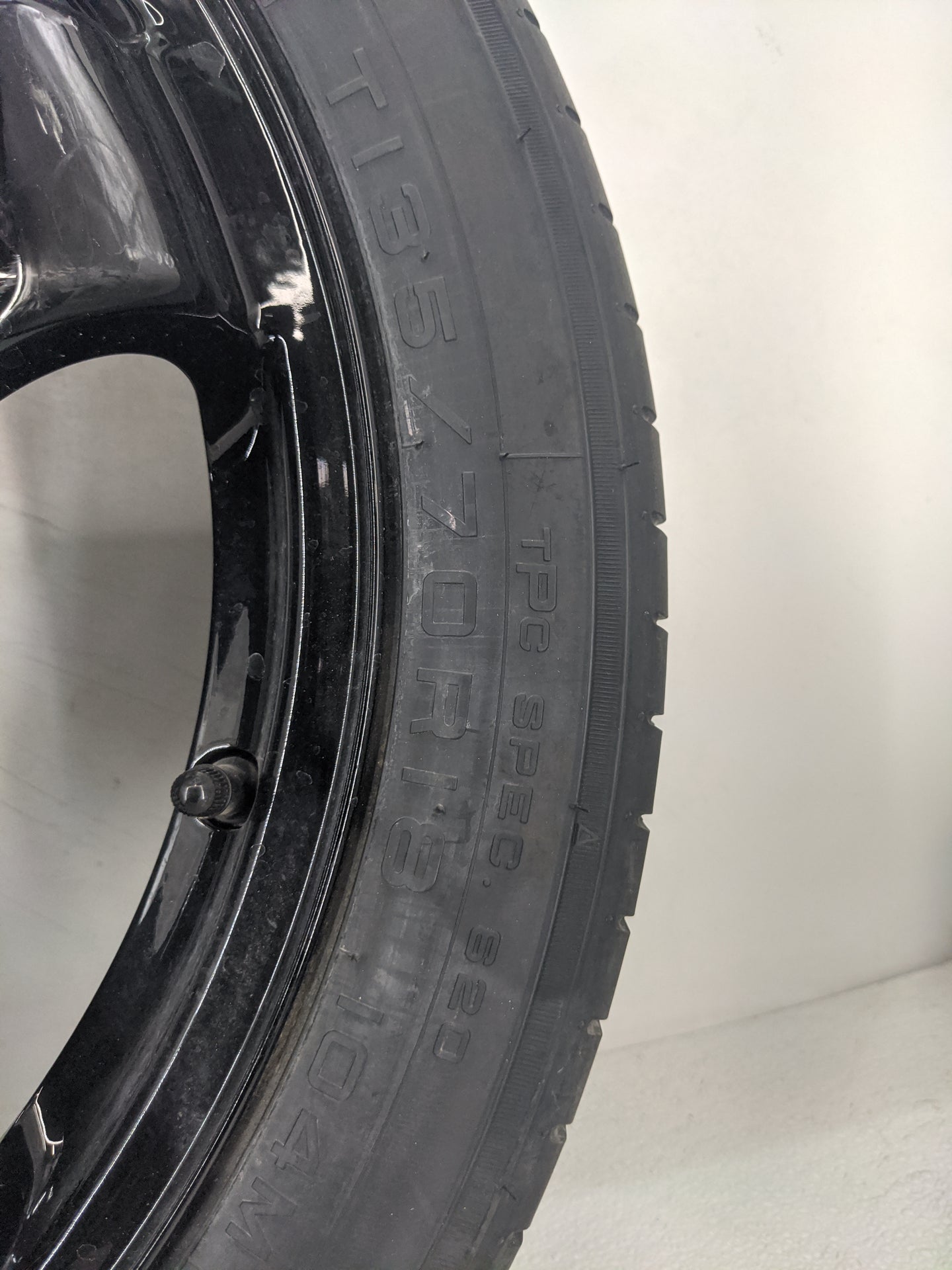 2015-2019 Cadillac Xts Spare Donut Tire Wheel Rim Oem - Oemusedautoparts1.com
