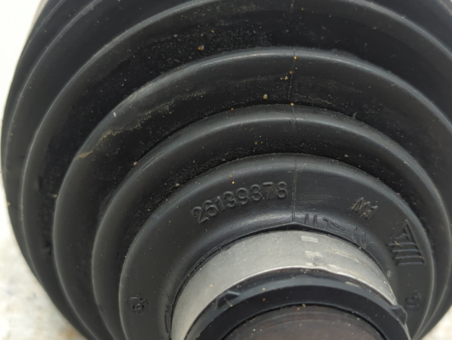 2013-2019 Cadillac Xts Axle Shaft Front Driver Cv C/v - Oemusedautoparts1.com