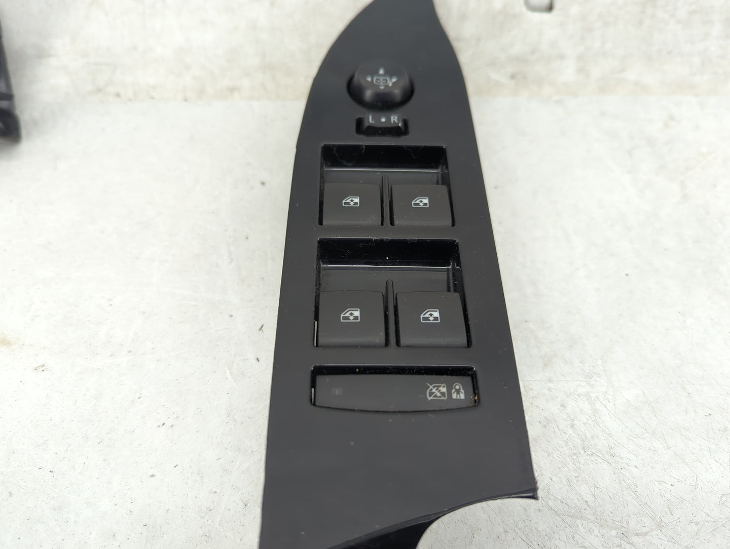 2015-2019 Cadillac Xts Master Power Window Switch Replacement Driver Side Left P/N:22993703 Fits OEM Used Auto Parts - Oemus