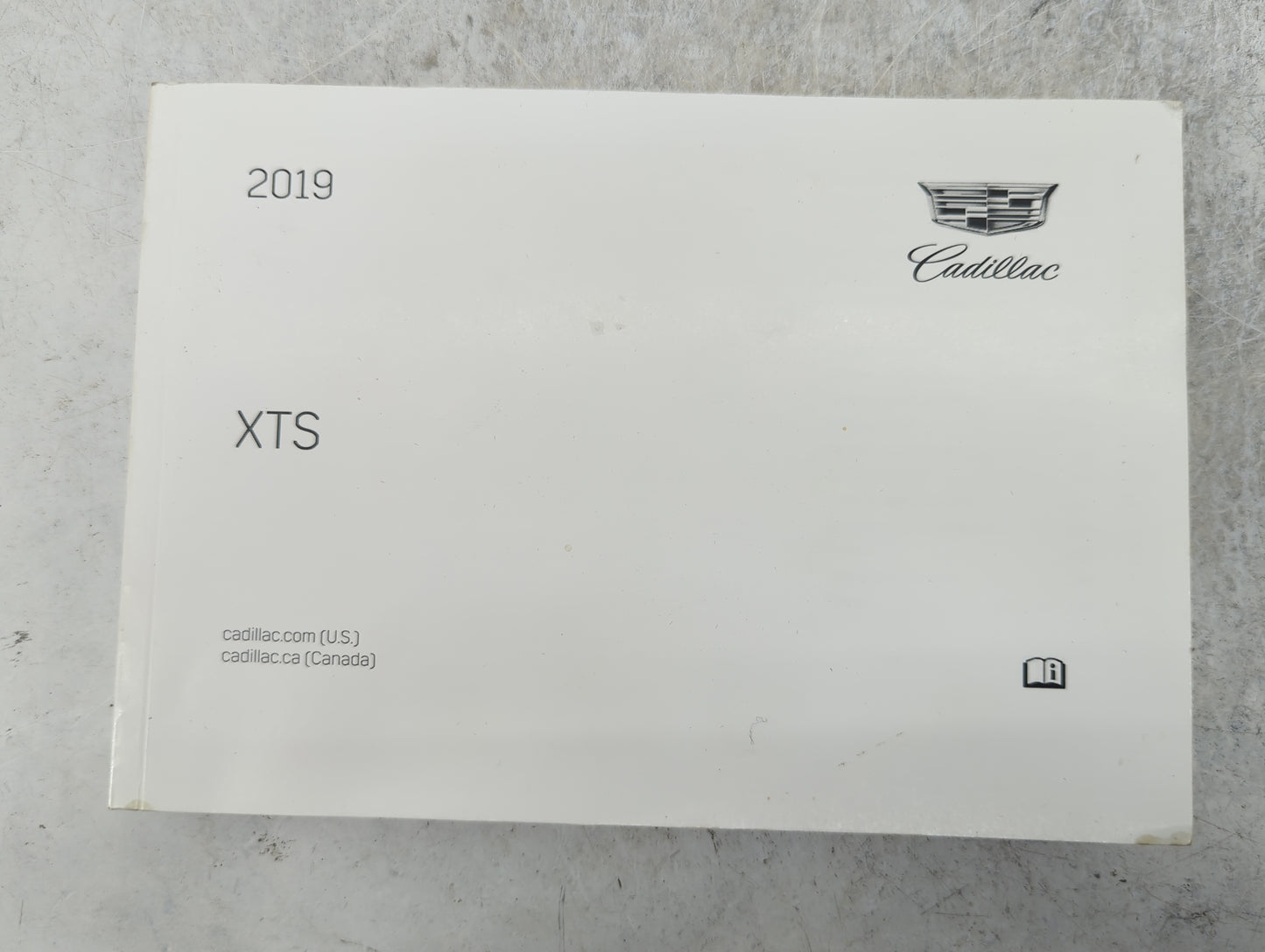 2019 Cadillac Xts Owners Manual Book Guide P/N:84137650 OEM Used Auto Parts - Oemusedautoparts1.com