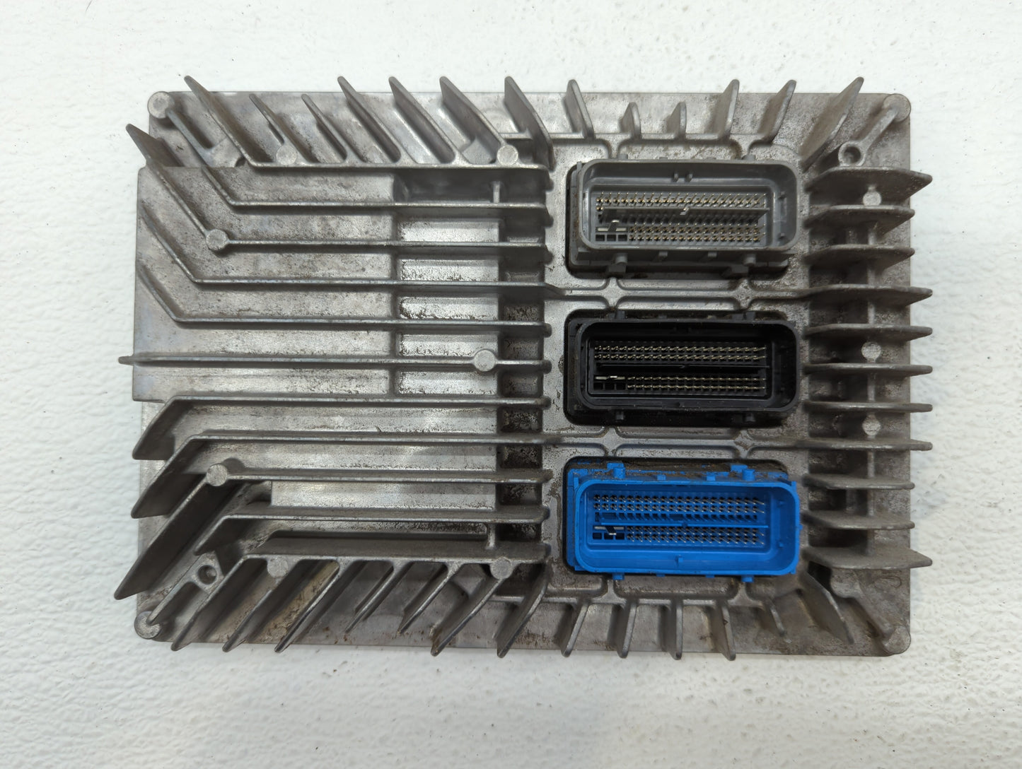 2017-2019 Cadillac Xts PCM Engine Control Computer ECU ECM PCU OEM P/N:12694743 Fits Fits 2017 2018 2019 2020 OEM Used Auto 