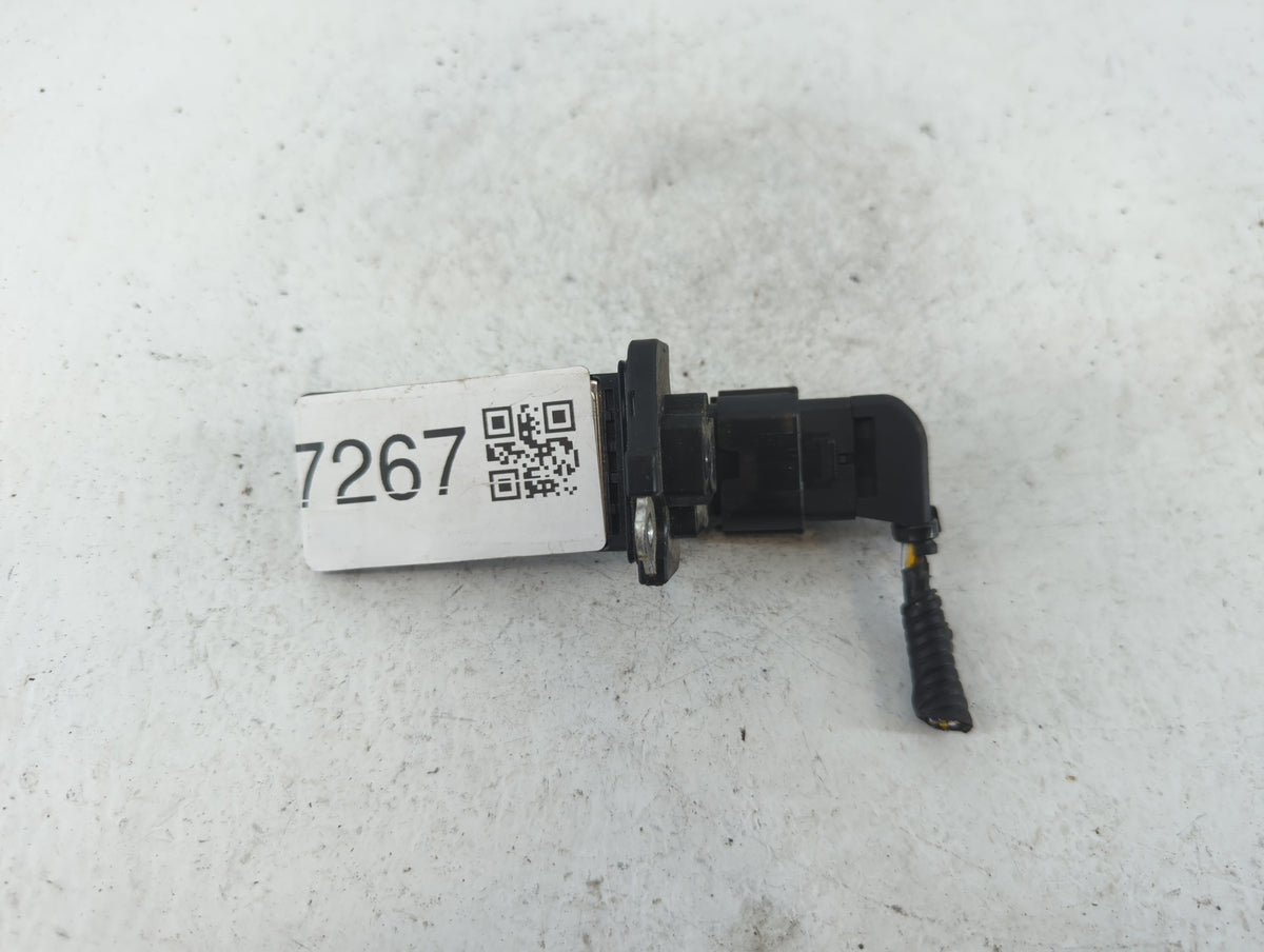 2013-2019 Cadillac Xts Mass Air Flow Meter Maf Sensor 677267 - Oemusedautoparts1.com