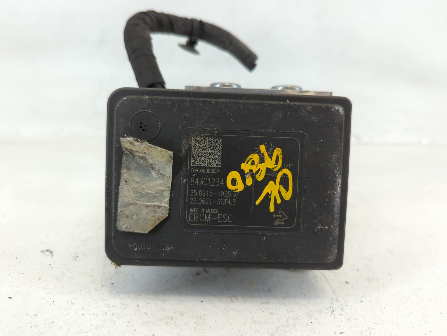 2018-2019 Cadillac Xts ABS Pump Control Module Replacement P/N:84645016 Fits Fits 2018 2019 OEM Used Auto Parts - Oemusedaut