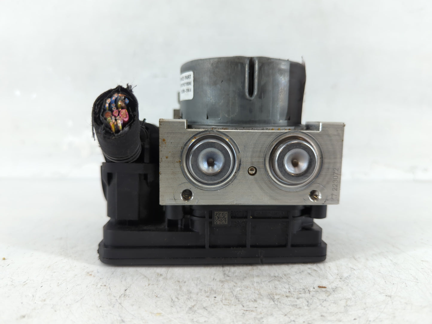 2018-2019 Cadillac Xts ABS Pump Control Module Replacement P/N:84207013 Fits Fits 2018 2019 OEM Used Auto Parts - Oemusedaut