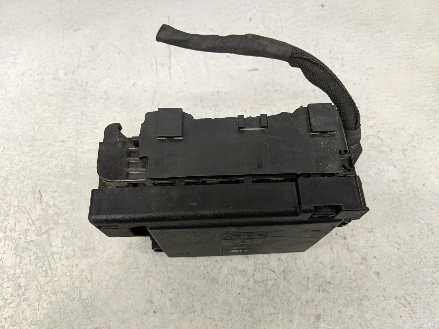 2019 Chevrolet Blazer Fusebox Fuse Box Panel Relay Module P/N:812914718 84303340 Fits OEM Used Auto Parts - Oemusedautoparts
