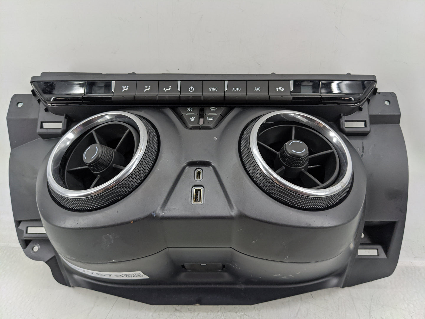 2019-2022 Chevrolet Blazer Climate Control Module Temperature AC/Heater Replacement P/N:000235226 84563762 Fits OEM Used Aut