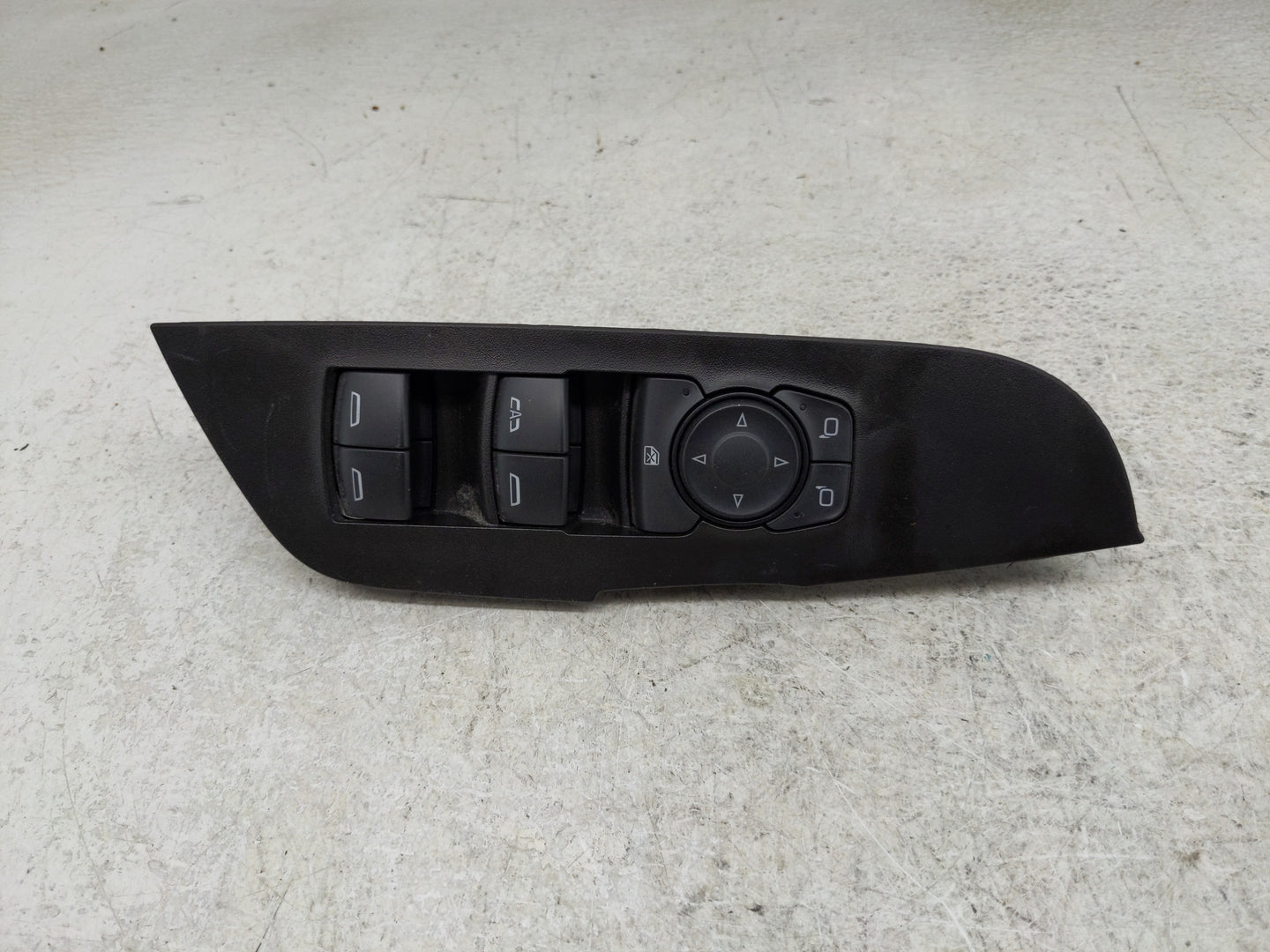 2019-2022 Chevrolet Blazer Master Power Window Switch Replacement Driver Side Left P/N:84513464 Fits OEM Used Auto Parts - O