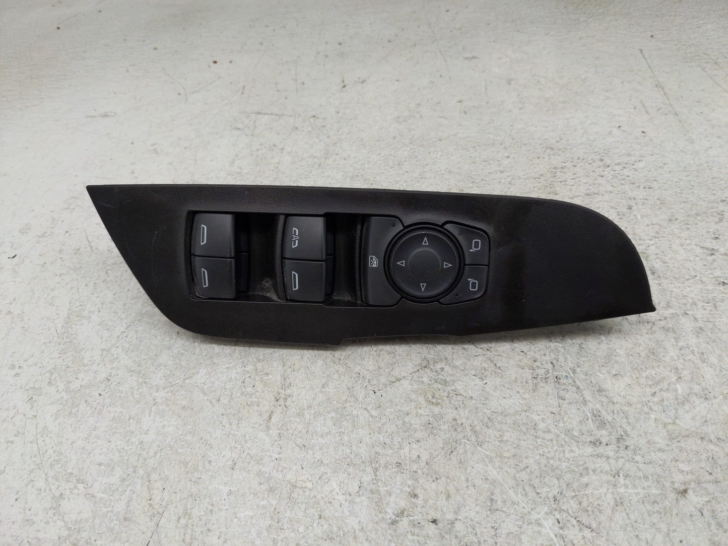 2019-2022 Chevrolet Blazer Master Power Window Switch Replacement Driver Side Left P/N:84513464 Fits OEM Used Auto Parts - O