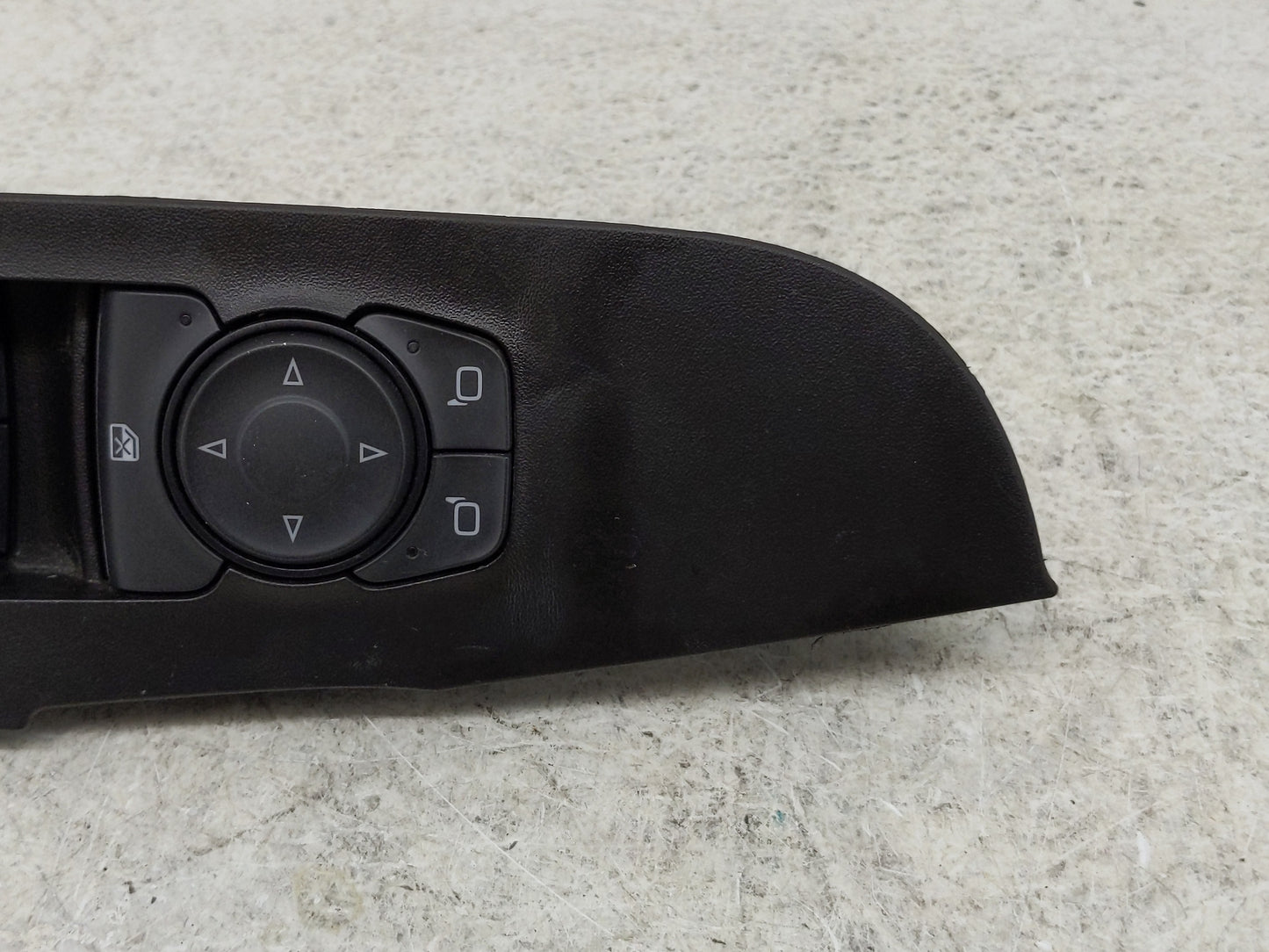 2019-2022 Chevrolet Blazer Master Power Window Switch Replacement Driver Side Left P/N:84513464 Fits OEM Used Auto Parts - O