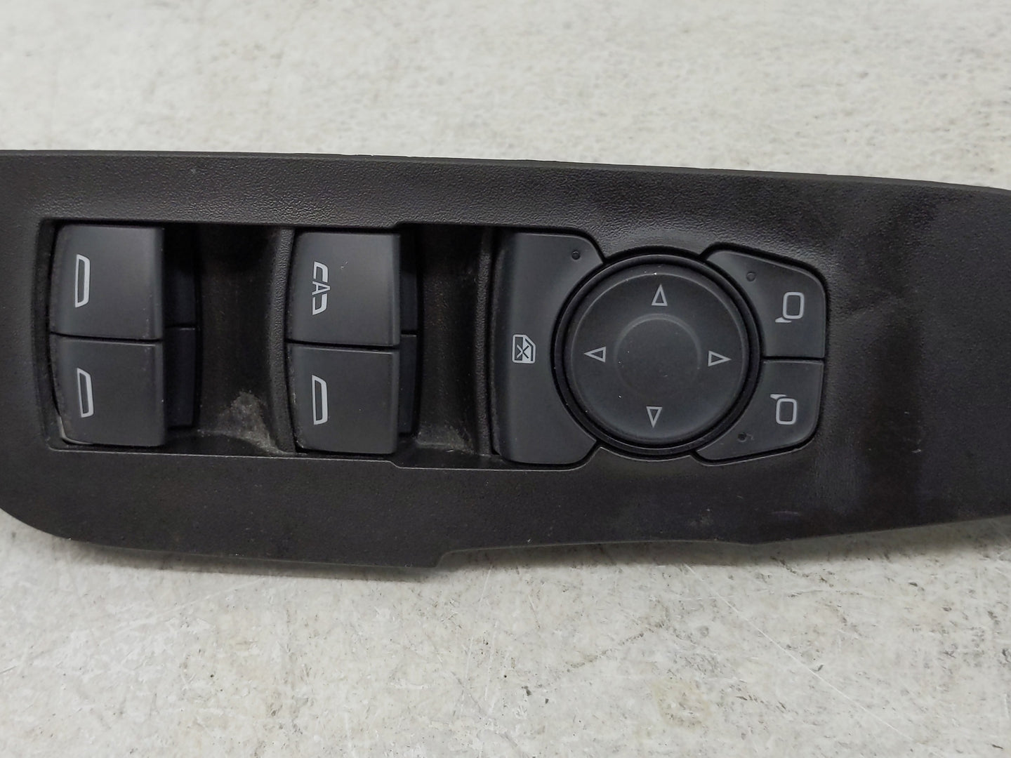 2019-2022 Chevrolet Blazer Master Power Window Switch Replacement Driver Side Left P/N:84513464 Fits OEM Used Auto Parts - O