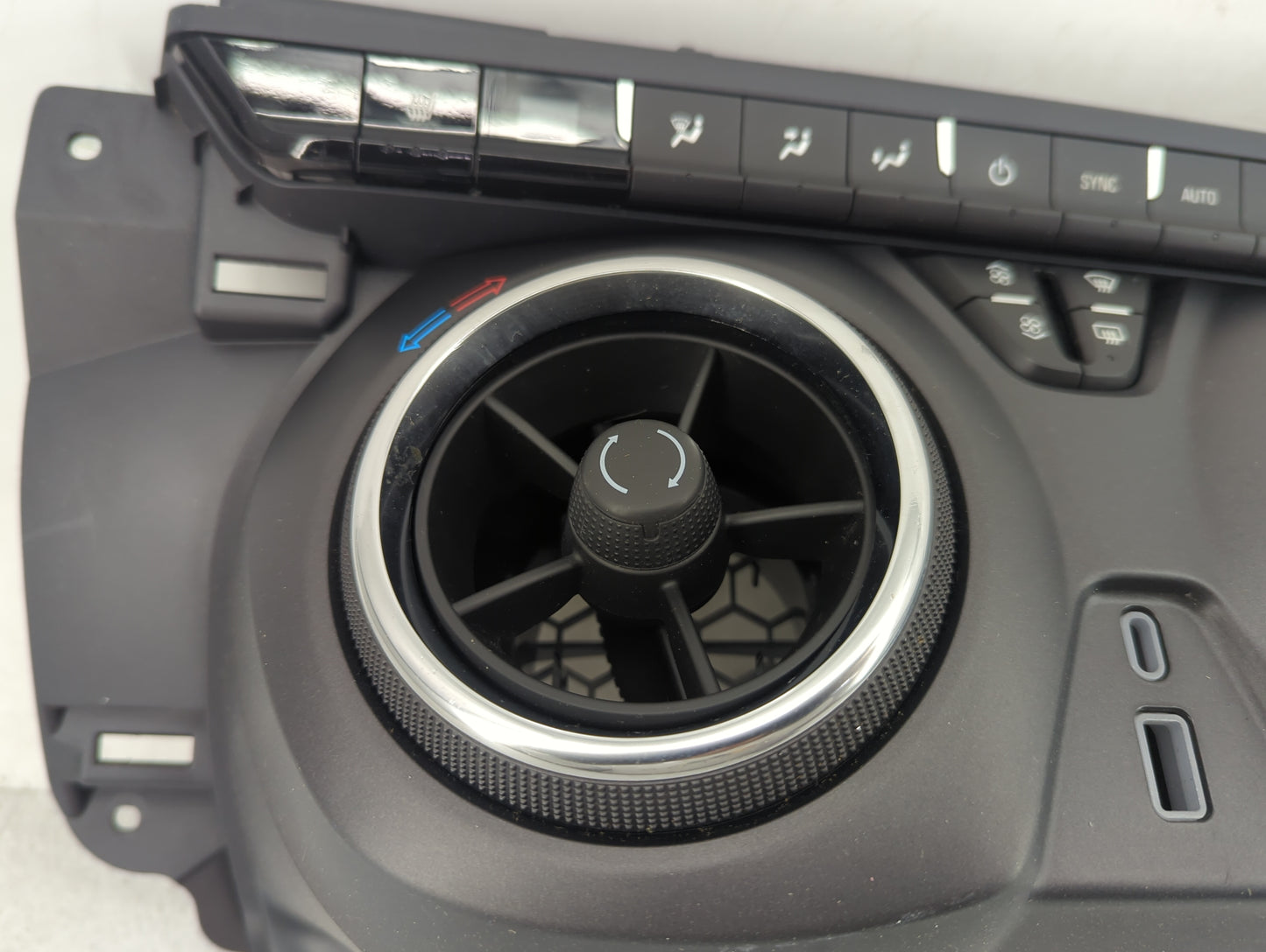 2019-2022 Chevrolet Blazer Climate Control Module Temperature AC/Heater Replacement P/N:84563761 Fits Fits 2019 2020 2021 20
