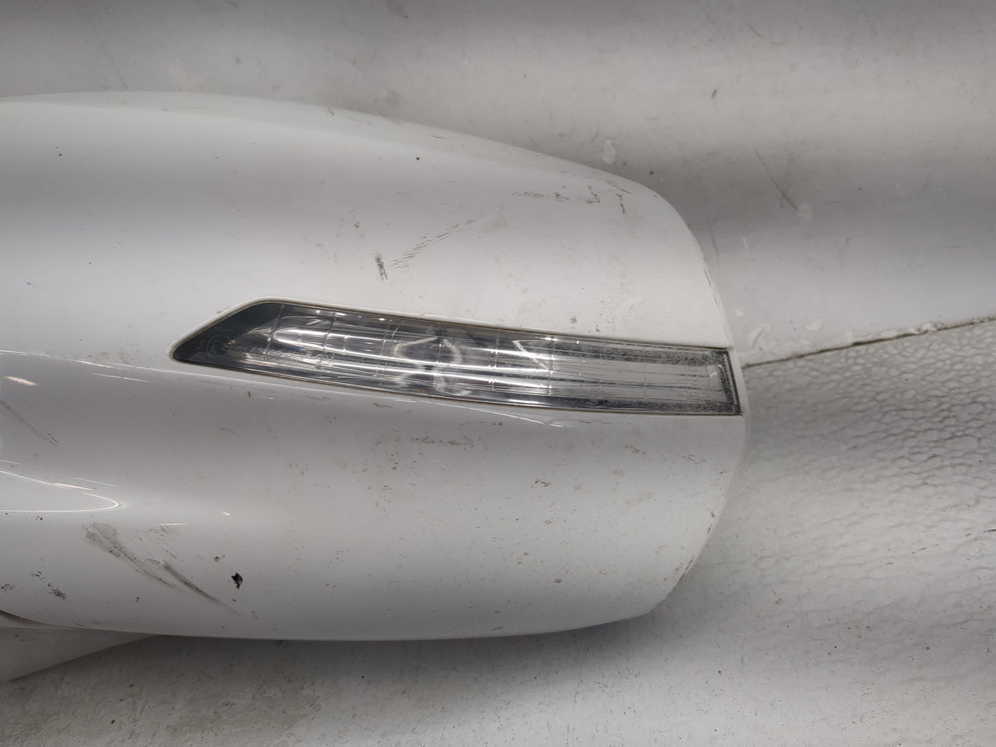 2019-2022 Chevrolet Blazer Driver Side View Mirror - Left Door Mirror OEM Used - Oemusedautoparts1.com