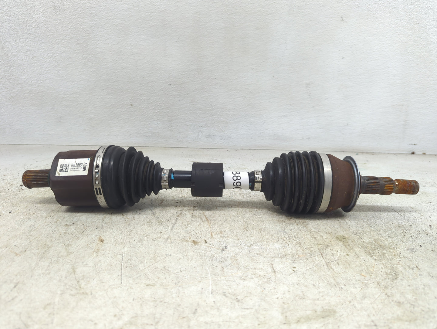 2019 Chevrolet Bolt Ev Axle Shaft Front Driver Cv C/v - Oemusedautoparts1.com