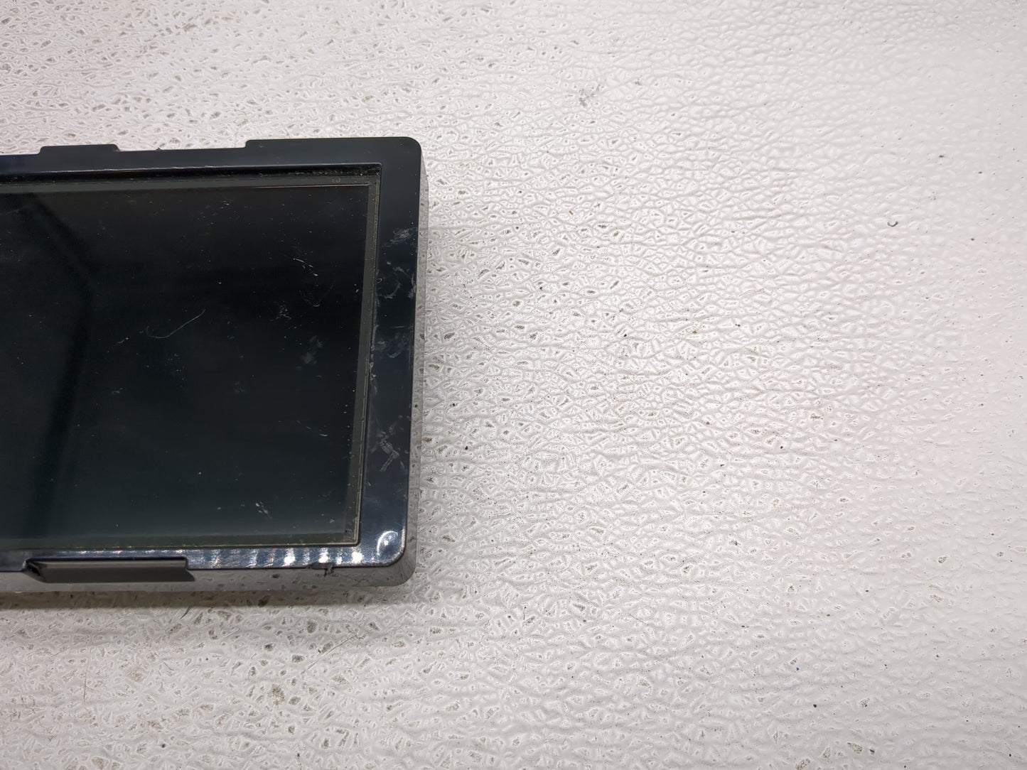 2019-2020 Chevrolet Camaro Information Display Screen - Oemusedautoparts1.com