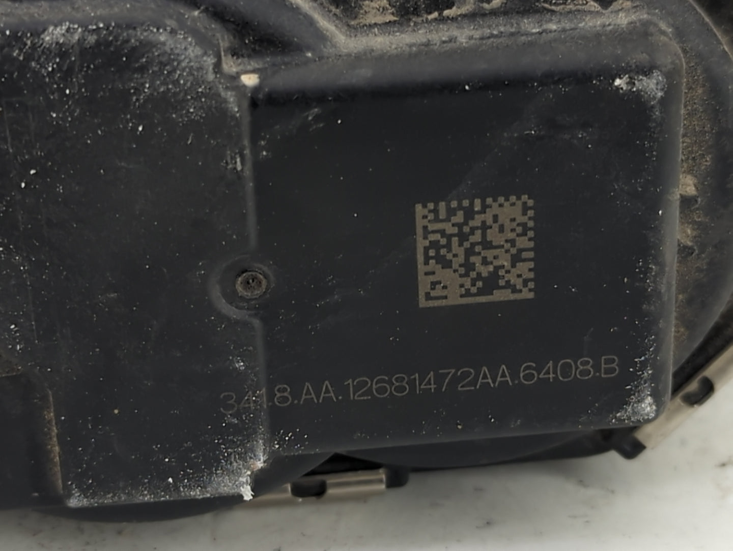 2016-2021 Chevrolet Camaro Throttle Body P/N:12681472AA Fits Fits 2013 2014 2015 2016 2017 2018 2019 2020 2021 OEM Used Auto