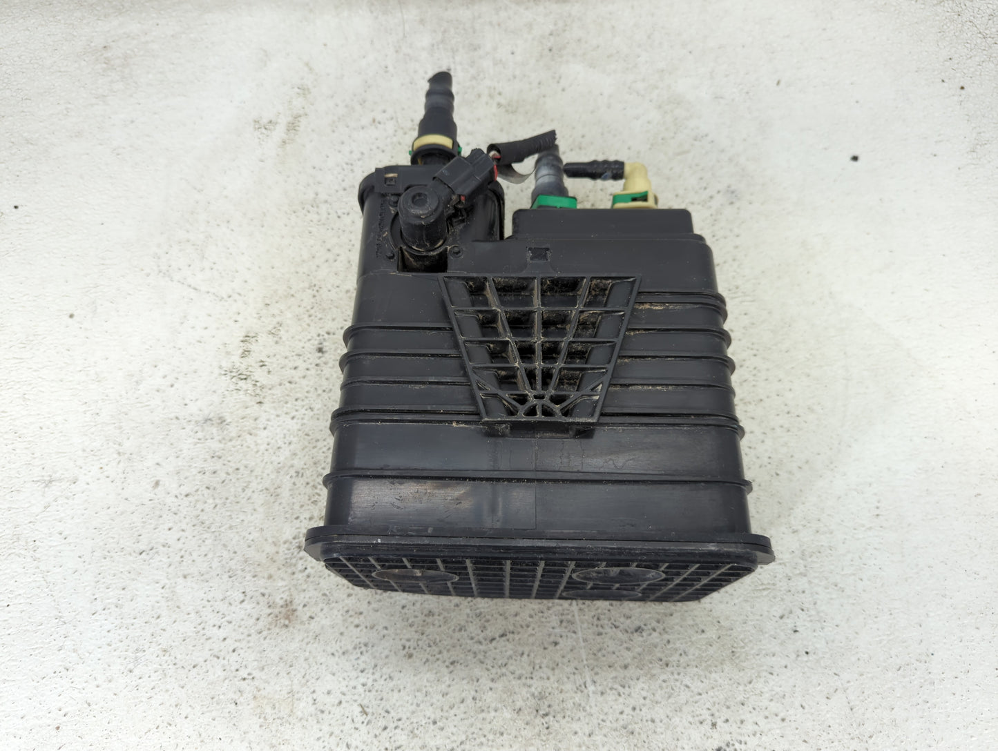 2019 Chevrolet Camaro Fuel Vapor Charcoal Canister - Oemusedautoparts1.com
