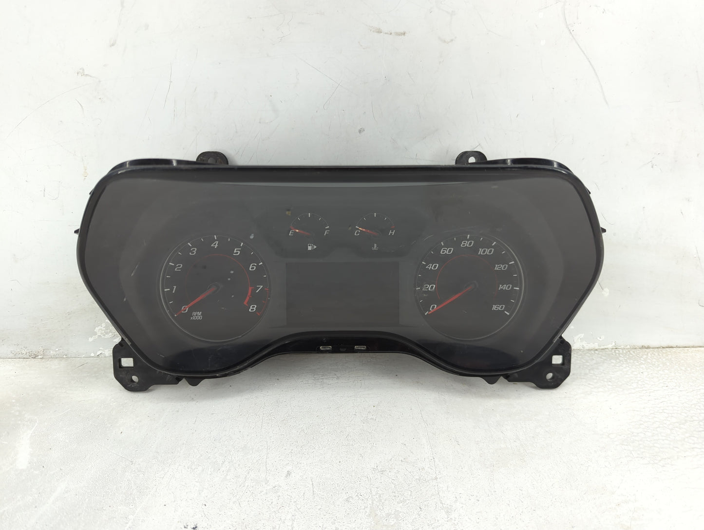 2019-2020 Chevrolet Camaro Instrument Cluster Speedometer Gauges P/N:84637812 Fits Fits 2019 2020 OEM Used Auto Parts - Oemu