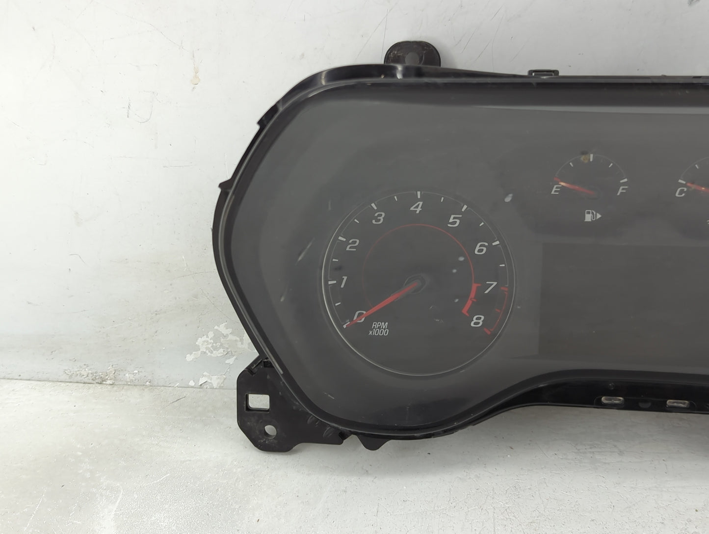 2019-2020 Chevrolet Camaro Instrument Cluster Speedometer Gauges P/N:84637812 Fits Fits 2019 2020 OEM Used Auto Parts - Oemu
