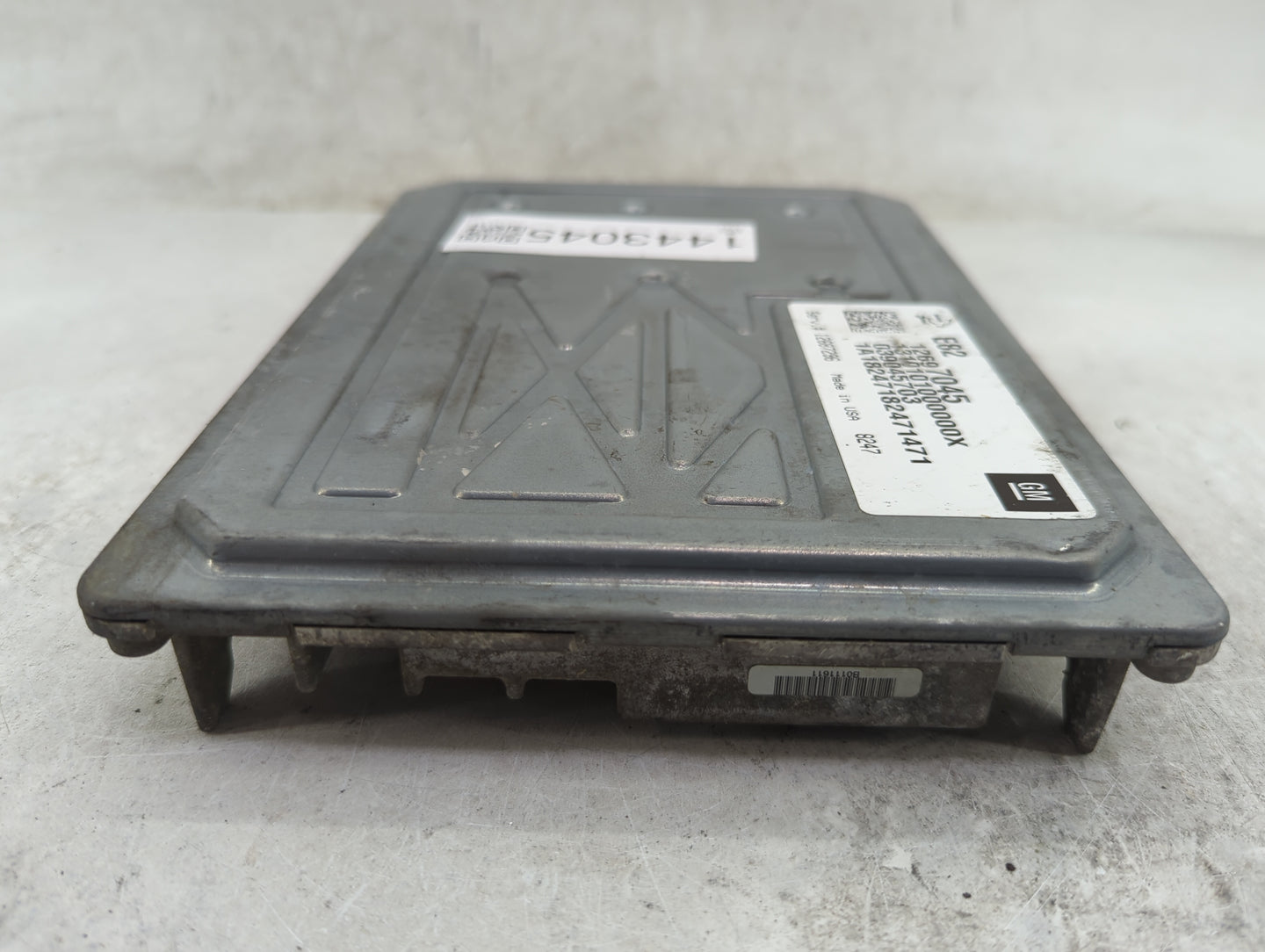 2016-2021 Chevrolet Camaro PCM Engine Control Computer ECU ECM PCU OEM P/N:12697045 12687296 Fits OEM Used Auto Parts - Oemu