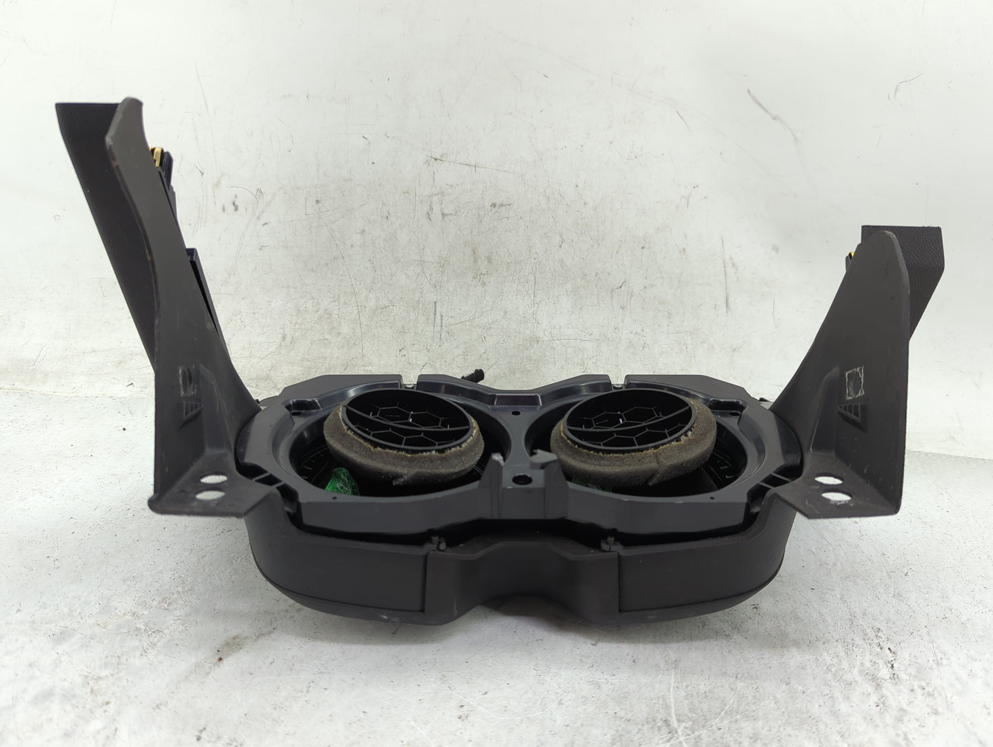 2018-2021 Chevrolet Camaro Climate Control Module Temperature AC/Heater Replacement P/N:84441500 7370200000000X Fits OEM Use
