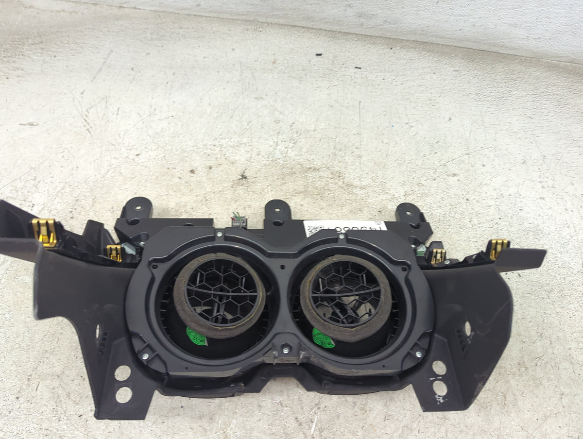 2018-2021 Chevrolet Camaro Climate Control Module Temperature AC/Heater Replacement Fits Fits 2018 2019 2020 2021 OEM Used A