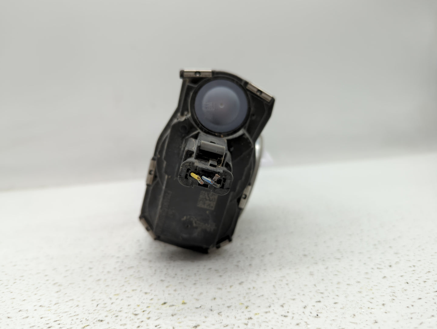2016-2019 Chevrolet Camaro Throttle Body P/N:12671014 12648414, 1267 1014 Fits Fits 2016 2017 2018 2019 OEM Used Auto Parts 
