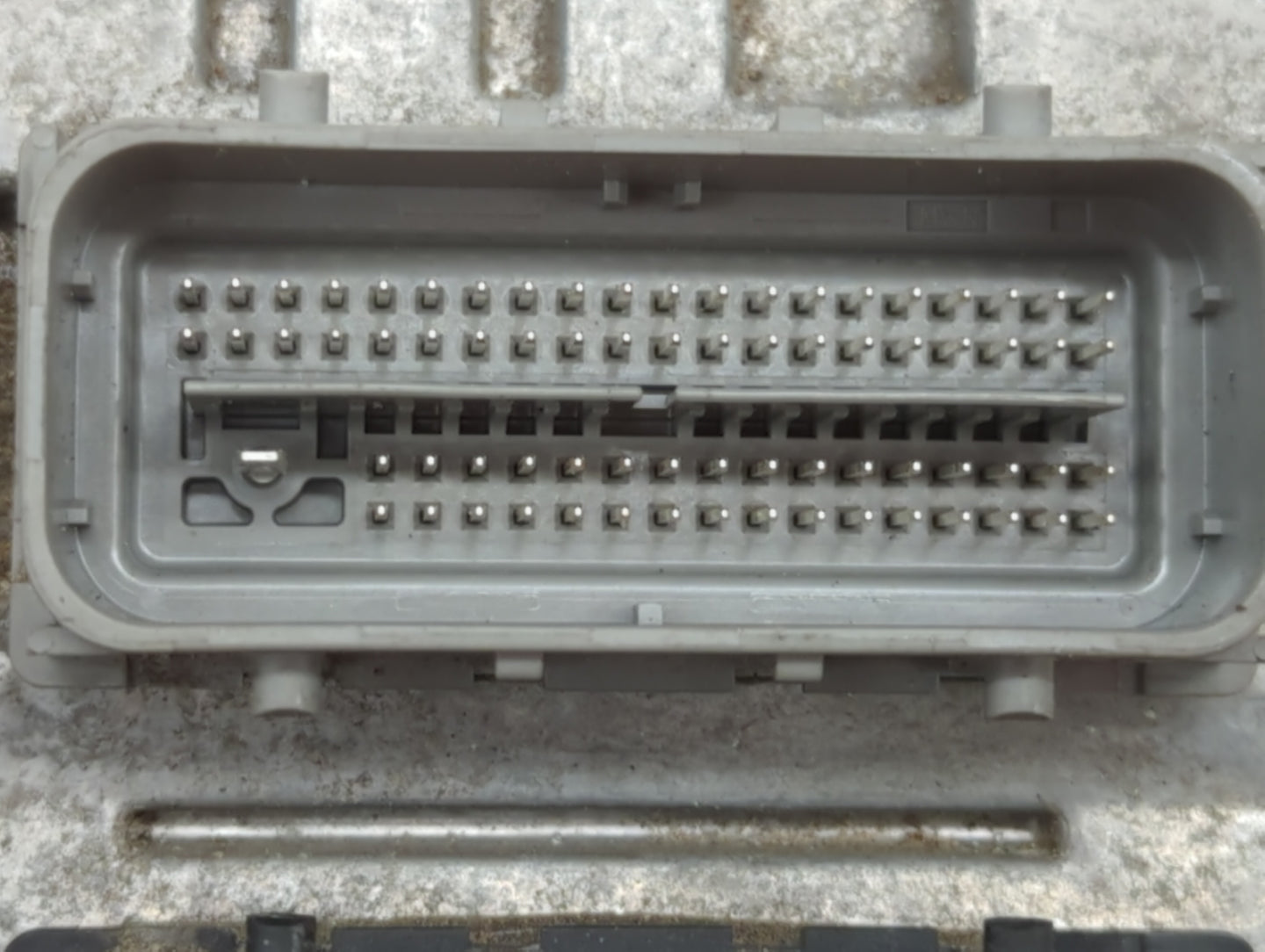 2019 Chevrolet Camaro PCM Engine Control Computer ECU ECM PCU OEM P/N:12697902 12687467, 12669908, 12681528 Fits Fits 2017 2
