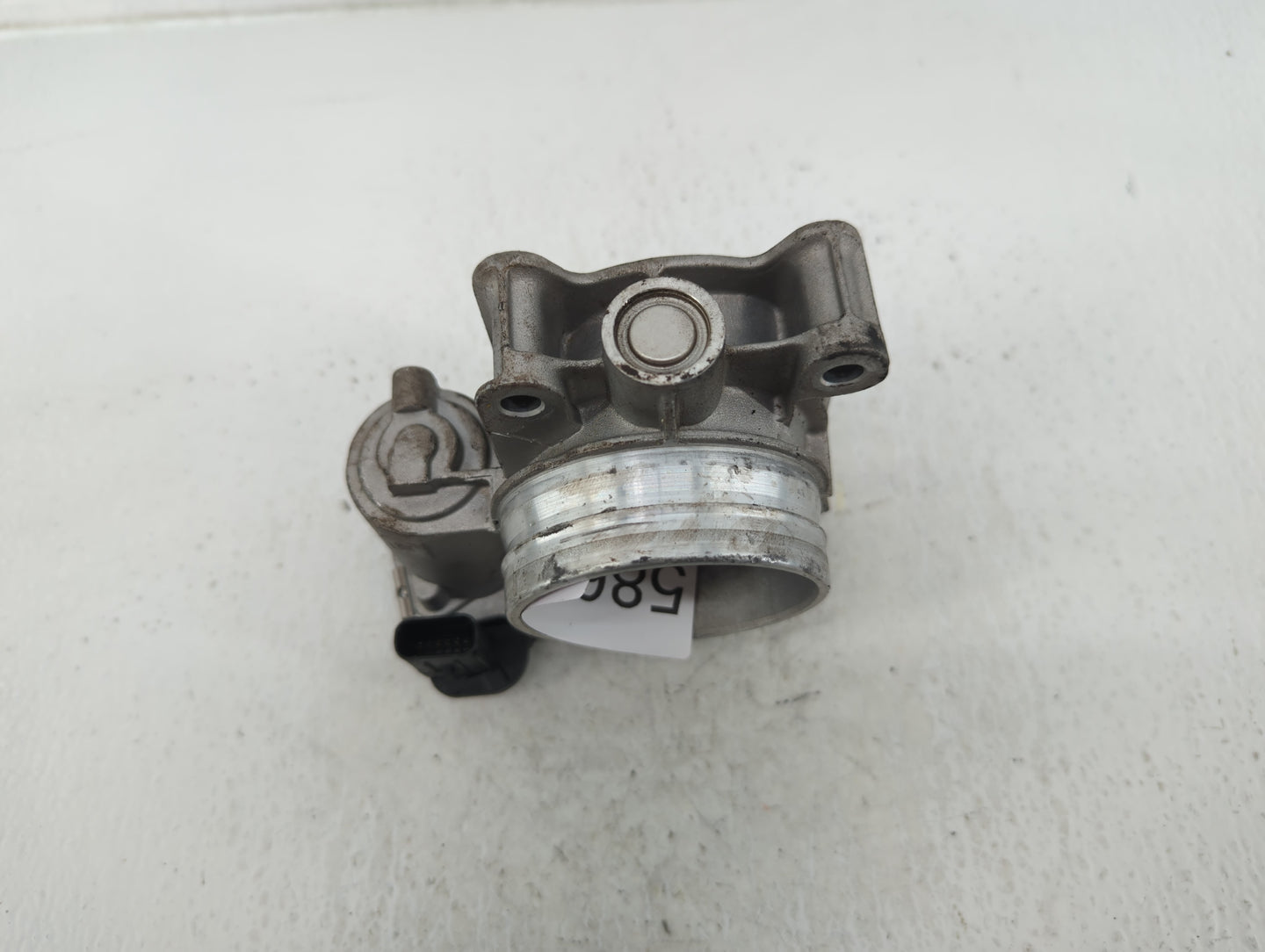 2016-2021 Chevrolet Camaro Throttle Body P/N:12681472AA Fits Fits 2013 2014 2015 2016 2017 2018 2019 2020 2021 OEM Used Auto