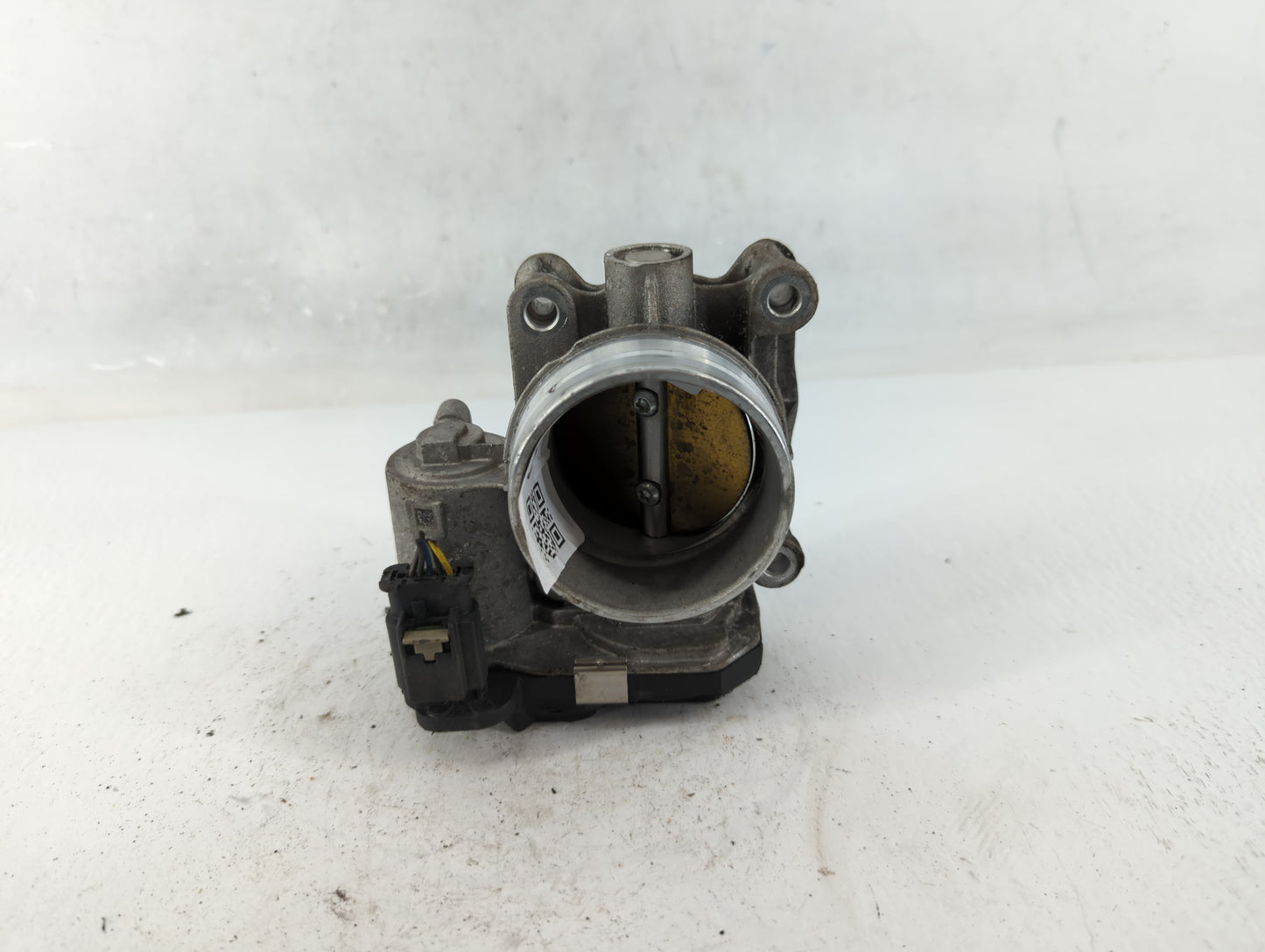 2016-2021 Chevrolet Camaro Throttle Body Fits Fits 2013 2014 2015 2016 2017 2018 2019 2020 2021 OEM Used Auto Parts - Oemuse