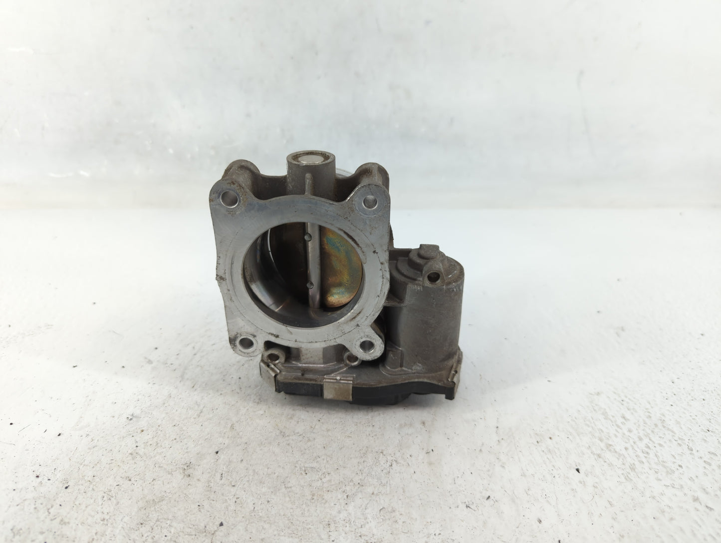 2016-2021 Chevrolet Camaro Throttle Body P/N:12627067DA Fits Fits 2013 2014 2015 2016 2017 2018 2019 2020 2021 OEM Used Auto