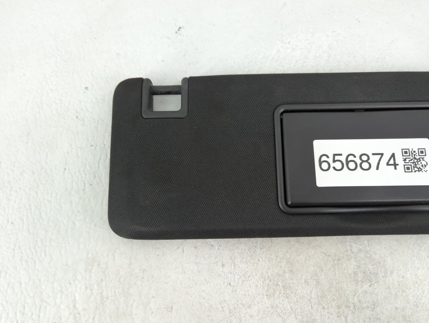 2021 Chevrolet Camaro Sun Visor Shade Replacement Passenger Right Mirror Fits OEM Used Auto Parts - Oemusedautoparts1.com