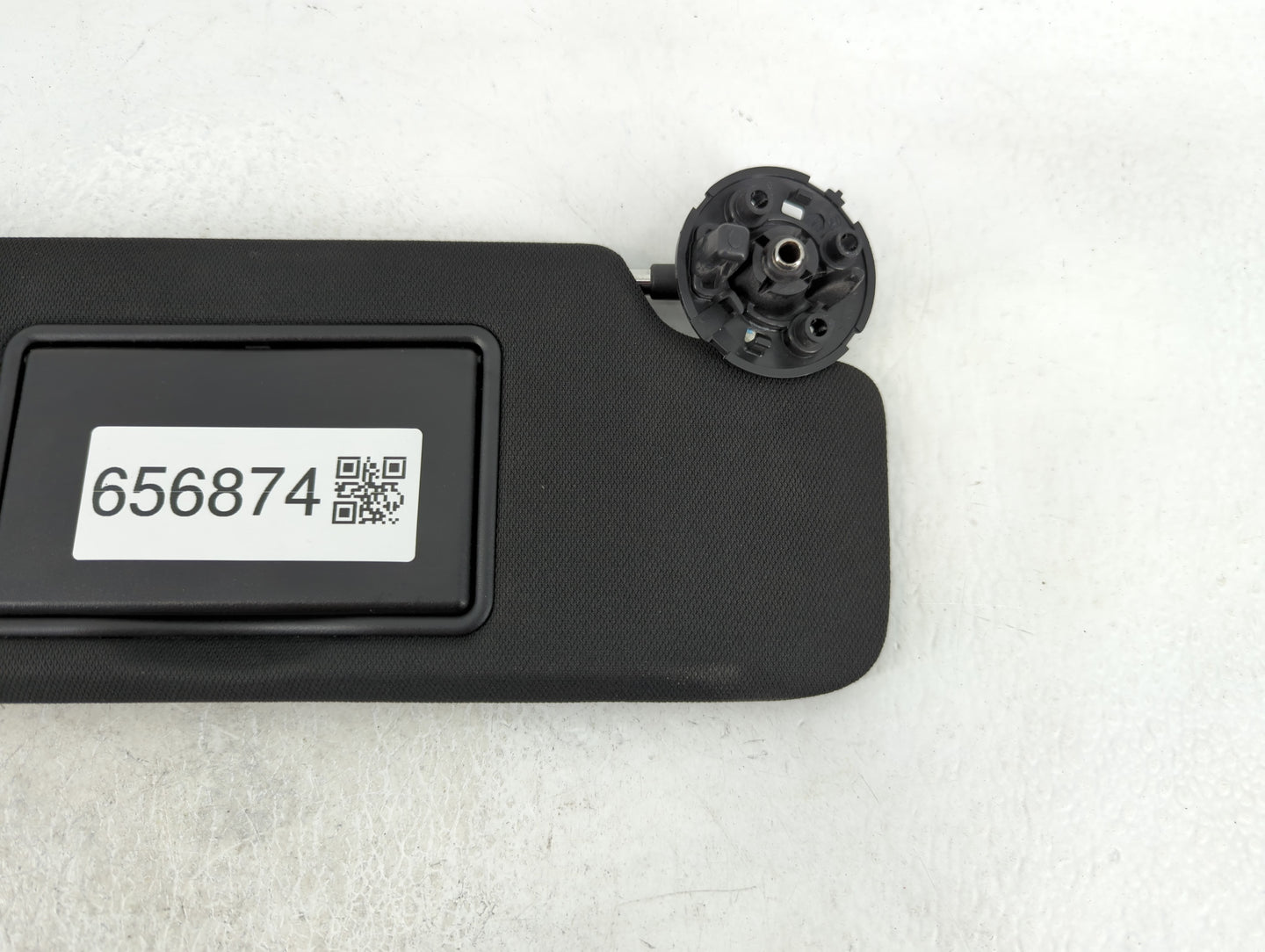 2021 Chevrolet Camaro Sun Visor Shade Replacement Passenger Right Mirror Fits OEM Used Auto Parts - Oemusedautoparts1.com