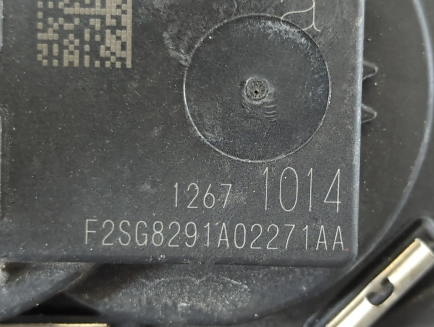 2016-2021 Chevrolet Camaro Throttle Body P/N:12671014 Fits Fits 2016 2017 2018 2019 2020 2021 2022 OEM Used Auto Parts - Oem