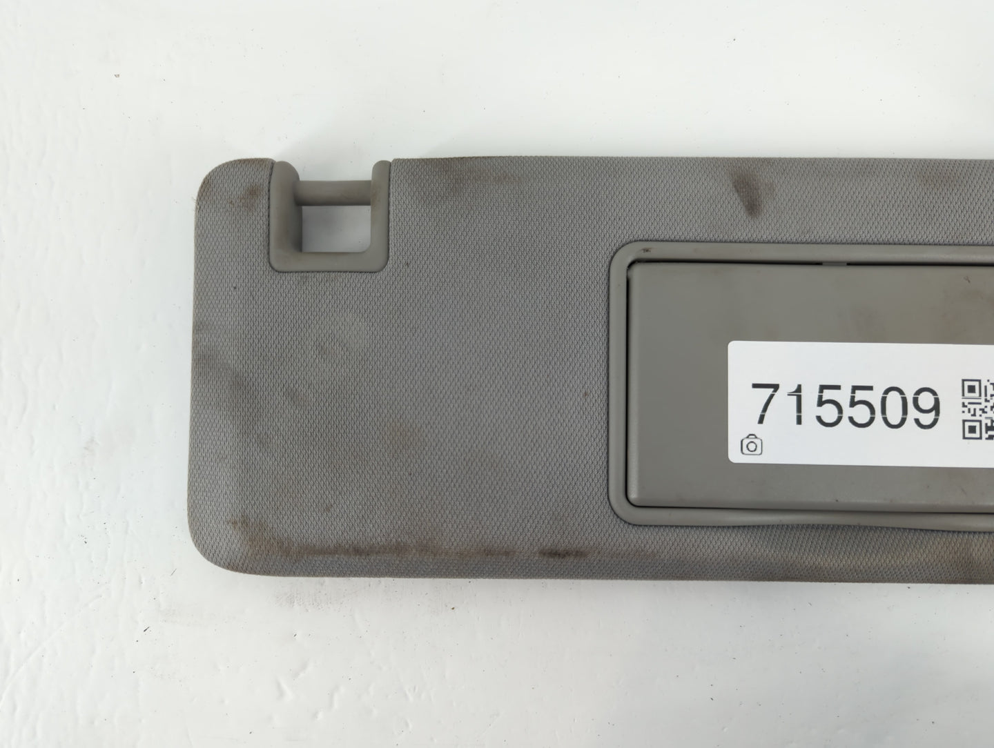 2021 Chevrolet Camaro Sun Visor Shade Replacement Passenger Right Mirror Fits OEM Used Auto Parts - Oemusedautoparts1.com