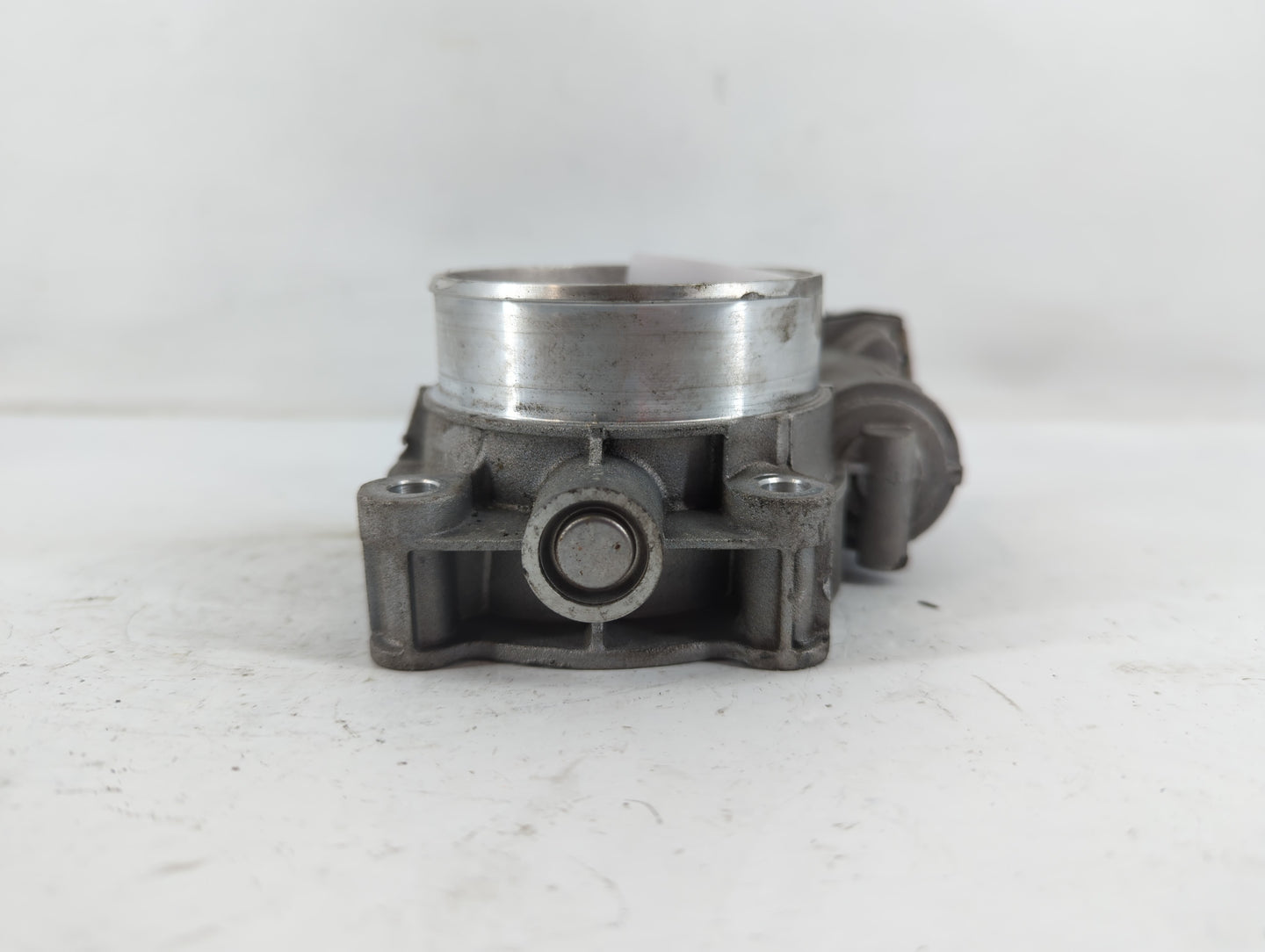 2016-2021 Chevrolet Camaro Throttle Body P/N:12671014 Fits Fits 2016 2017 2018 2019 2020 2021 2022 OEM Used Auto Parts - Oem