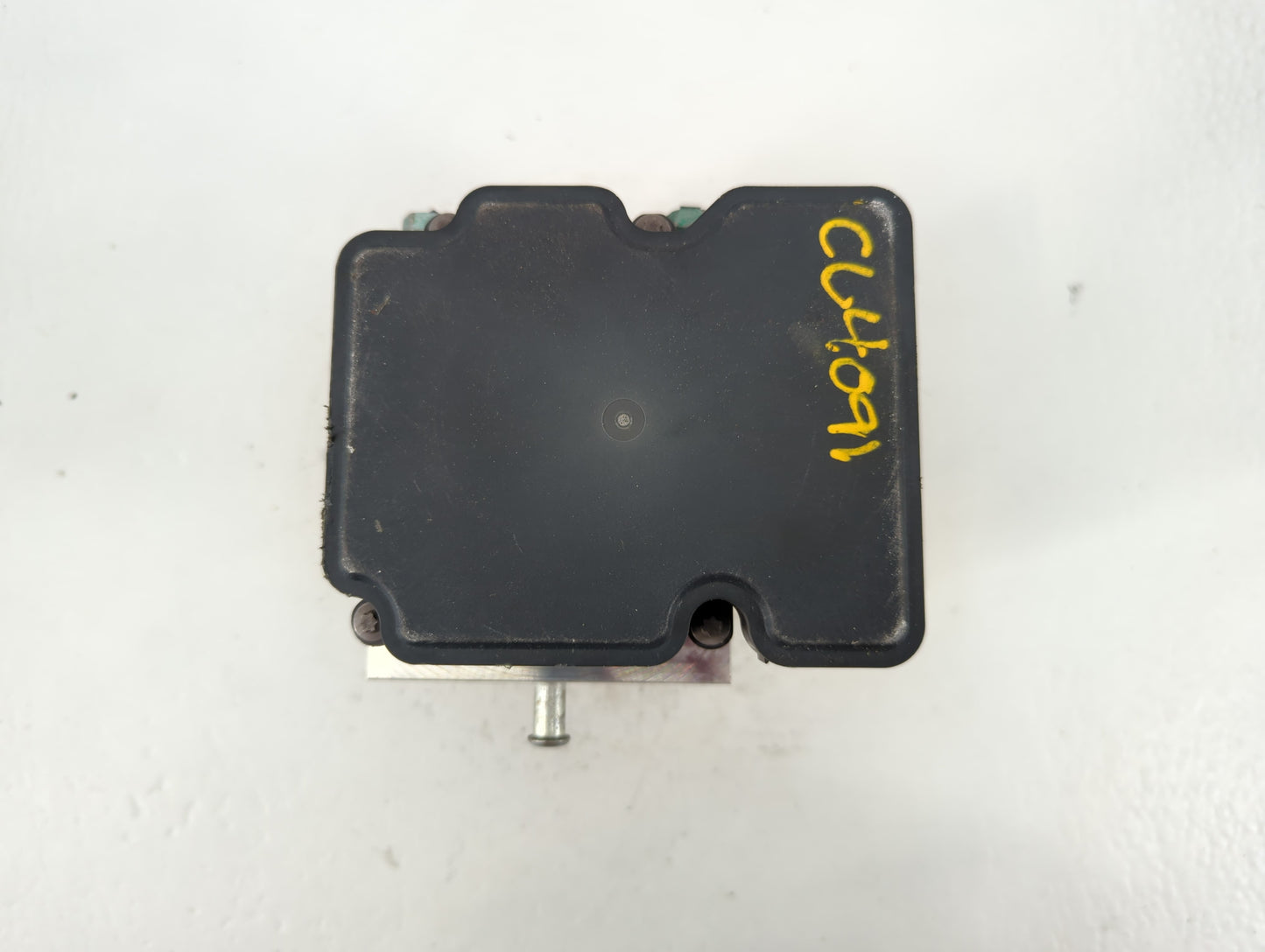 2019-2021 Chevrolet Camaro ABS Pump Control Module Replacement P/N:84502351 Fits Fits 2019 2020 2021 OEM Used Auto Parts - O