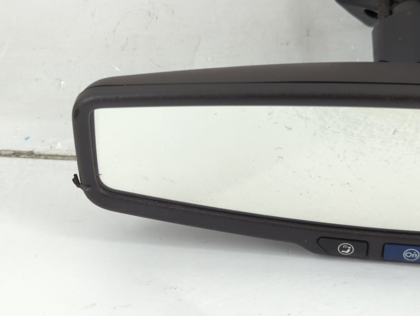 2015-2022 Chevrolet Colorado Interior Rear View Mirror Replacement OEM P/N:E11046392 E11026392 Fits OEM Used Auto Parts - Oe