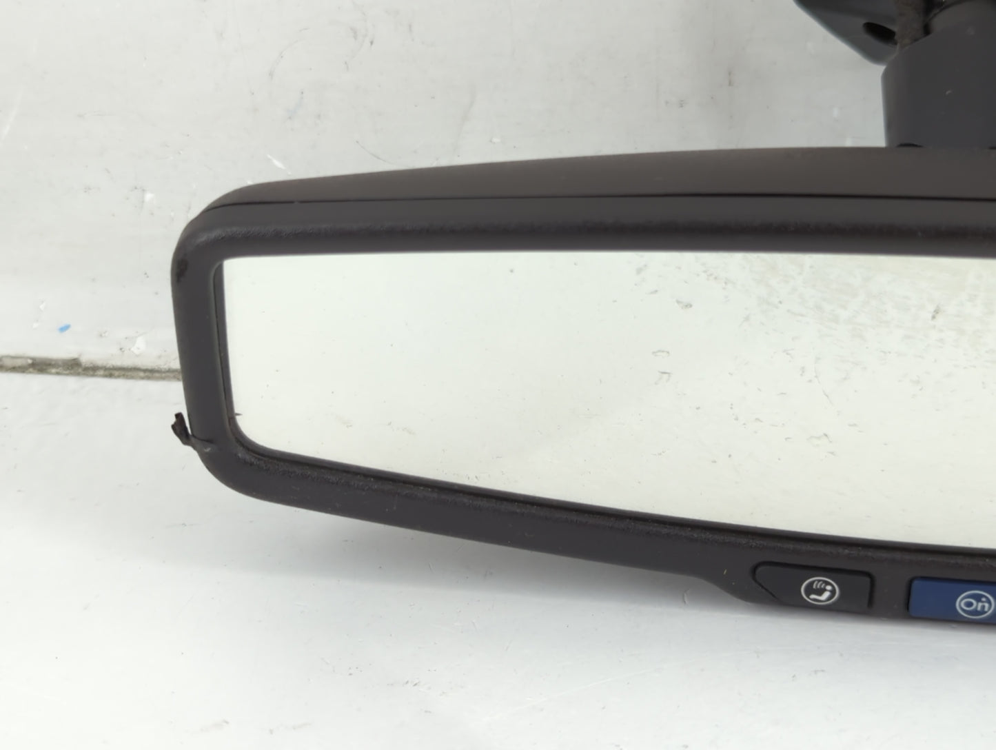 2015-2022 Chevrolet Colorado Interior Rear View Mirror Replacement OEM P/N:E11046392 E11026392 Fits OEM Used Auto Parts - Oe