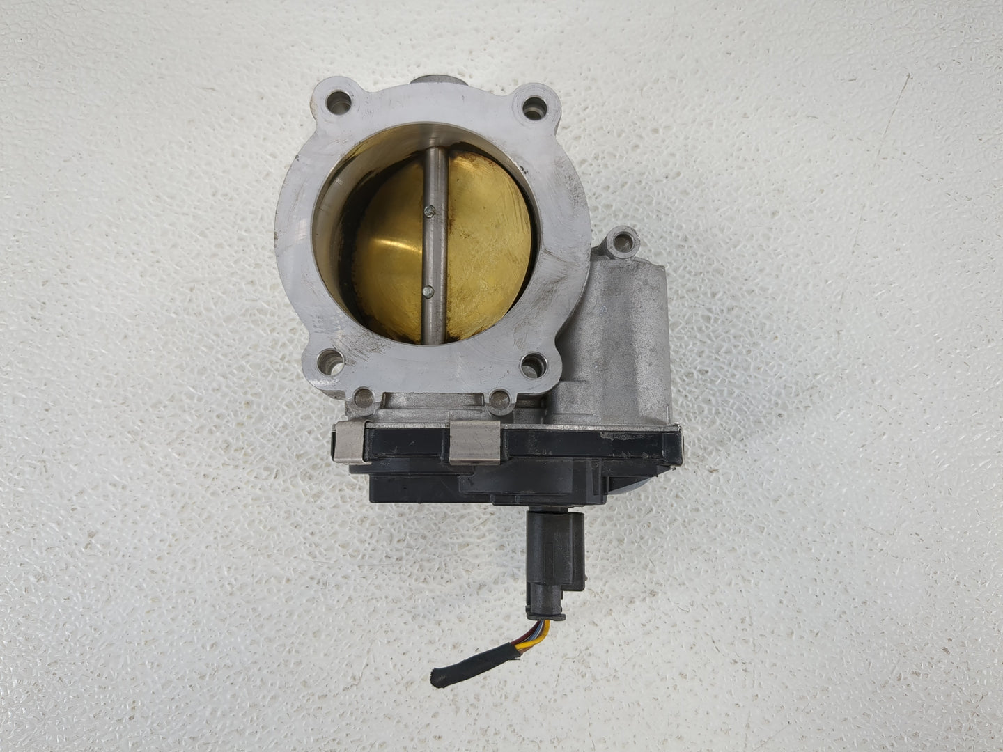 2017-2022 Chevrolet Colorado Throttle Body P/N:12671014 Fits Fits 2016 2017 2018 2019 2020 2021 2022 OEM Used Auto Parts - O