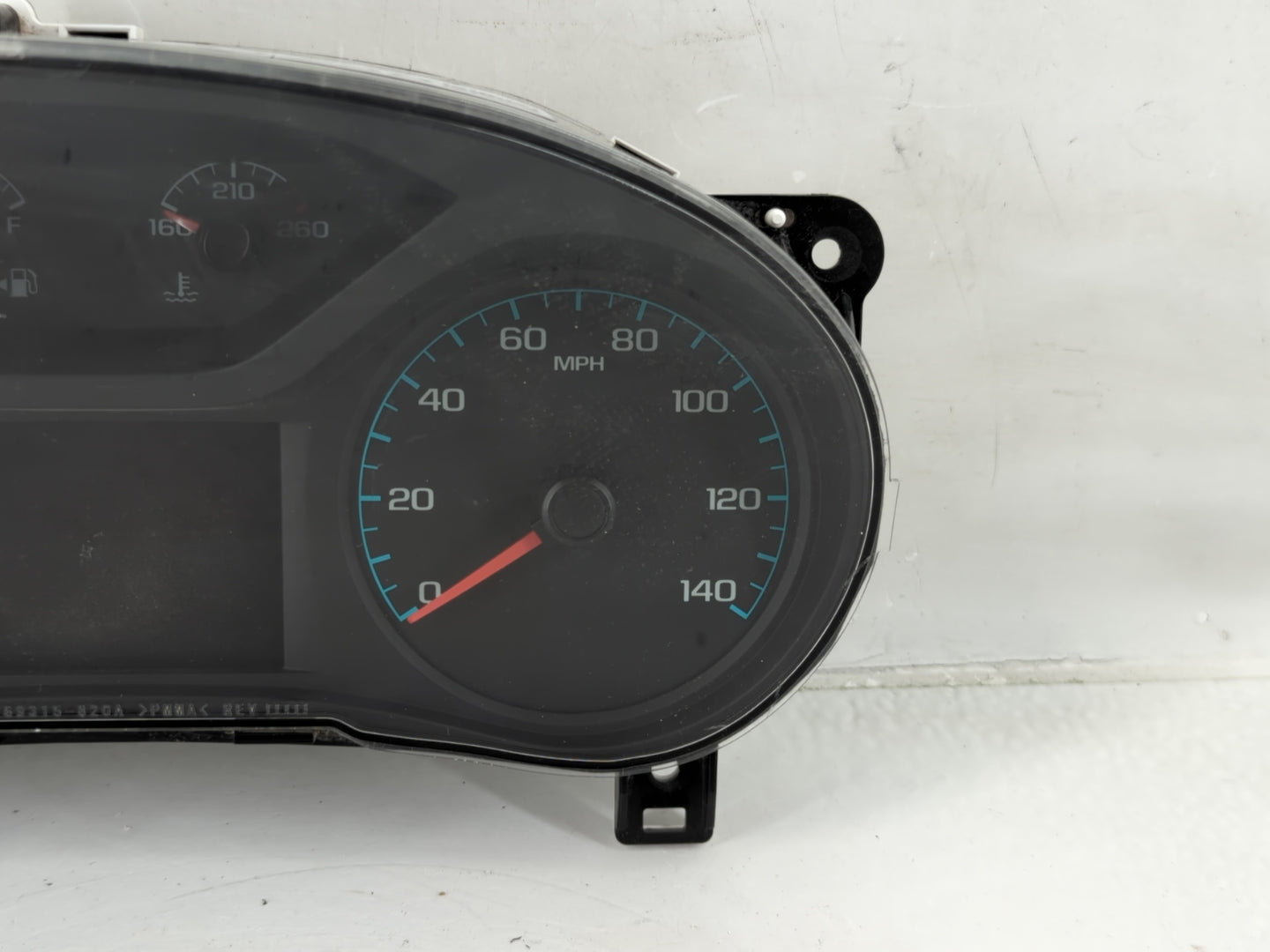 2019 Chevrolet Colorado Instrument Cluster Speedometer Gauges P/N:84398584 Fits OEM Used Auto Parts - Oemusedautoparts1.com