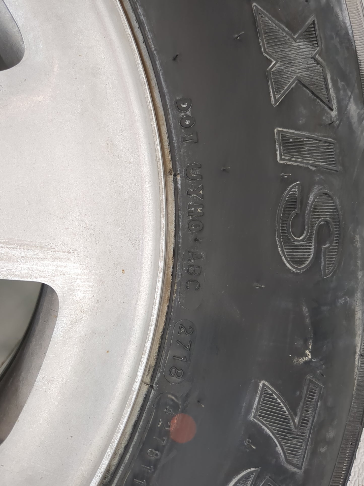 2015-2019 Chevrolet Colorado Spare Donut Tire Wheel Rim Oem - Oemusedautoparts1.com