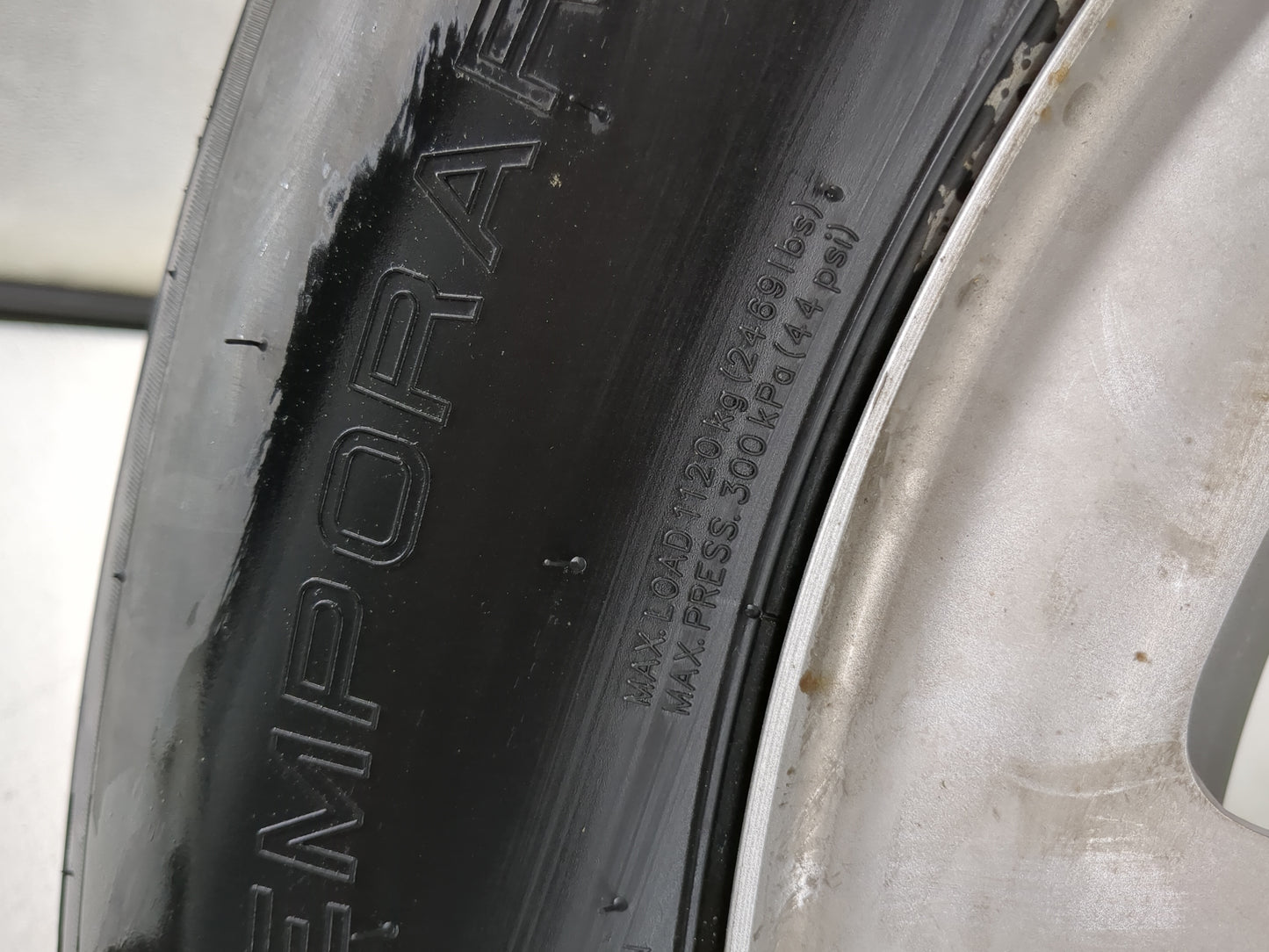 2015-2019 Chevrolet Colorado Spare Donut Tire Wheel Rim Oem - Oemusedautoparts1.com