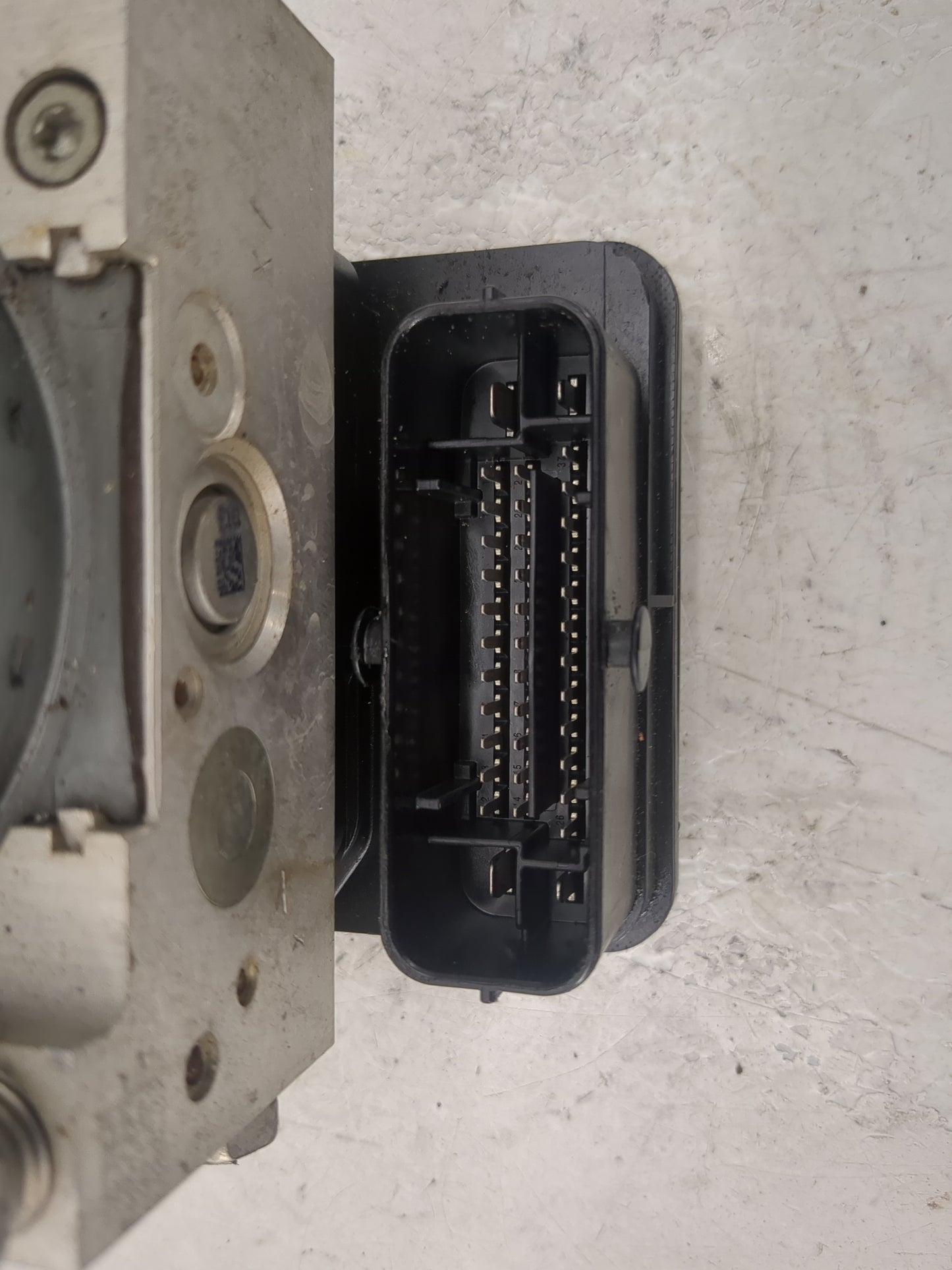 2017-2022 Chevrolet Colorado ABS Pump Control Module Replacement P/N:84049138 84067883 Fits Fits 2017 2018 2019 2020 2021 20