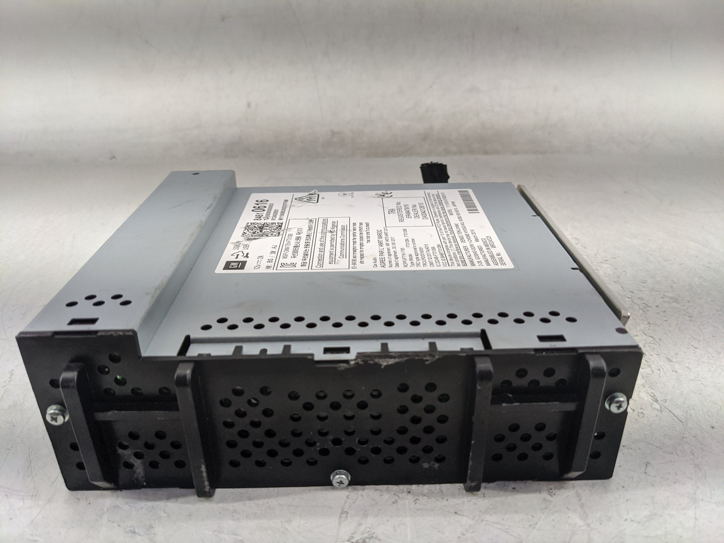 2017-2019 Chevrolet Colorado Radio AM FM Cd Player Receiver Replacement P/N:812425551 84610616 Fits Fits 2017 2018 2019 OEM 