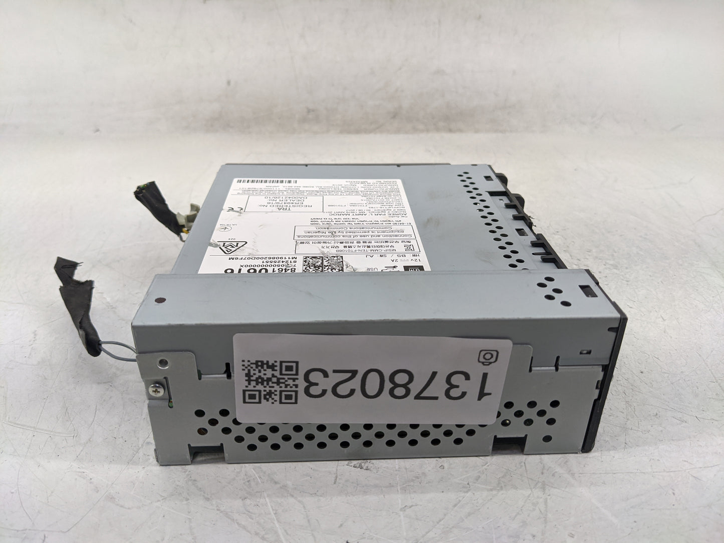2017-2019 Chevrolet Colorado Radio AM FM Cd Player Receiver Replacement P/N:812425551 84610616 Fits Fits 2017 2018 2019 OEM 