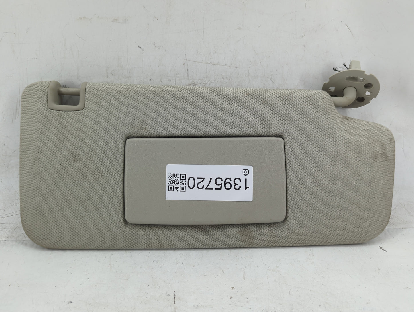 2017-2022 Chevrolet Colorado Sun Visor Shade Replacement Passenger Right Mirror Fits Fits 2017 2018 2019 2020 2021 2022 OEM 