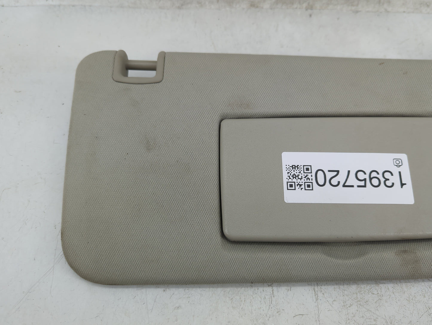 2017-2022 Chevrolet Colorado Sun Visor Shade Replacement Passenger Right Mirror Fits Fits 2017 2018 2019 2020 2021 2022 OEM 