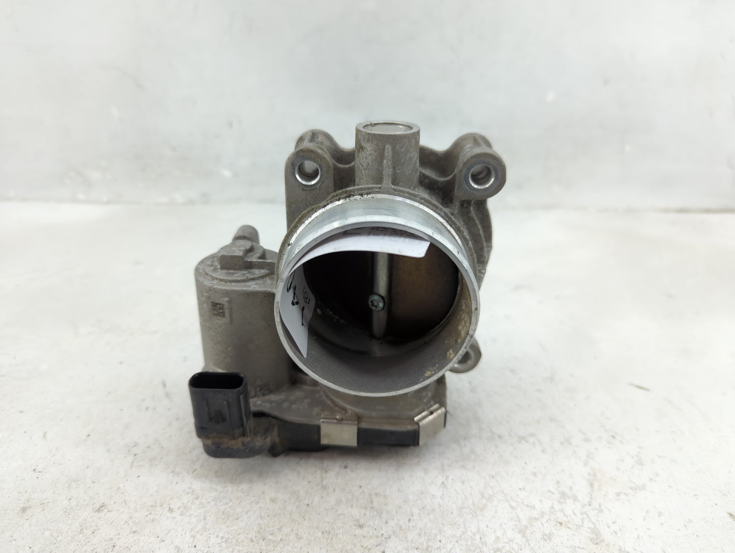 2016-2022 Chevrolet Colorado Throttle Body P/N:12670839AA Fits Fits 2016 2017 2018 2019 2020 2021 2022 OEM Used Auto Parts -