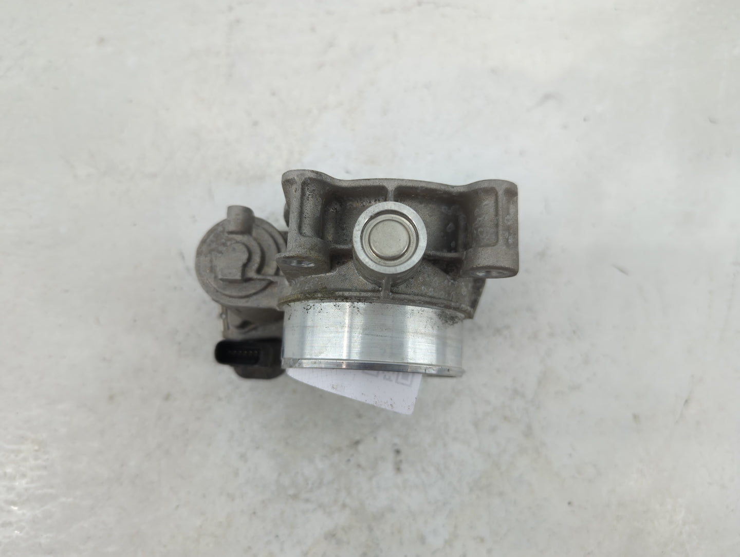 2016-2022 Chevrolet Colorado Throttle Body P/N:12670839AA Fits Fits 2016 2017 2018 2019 2020 2021 2022 OEM Used Auto Parts -